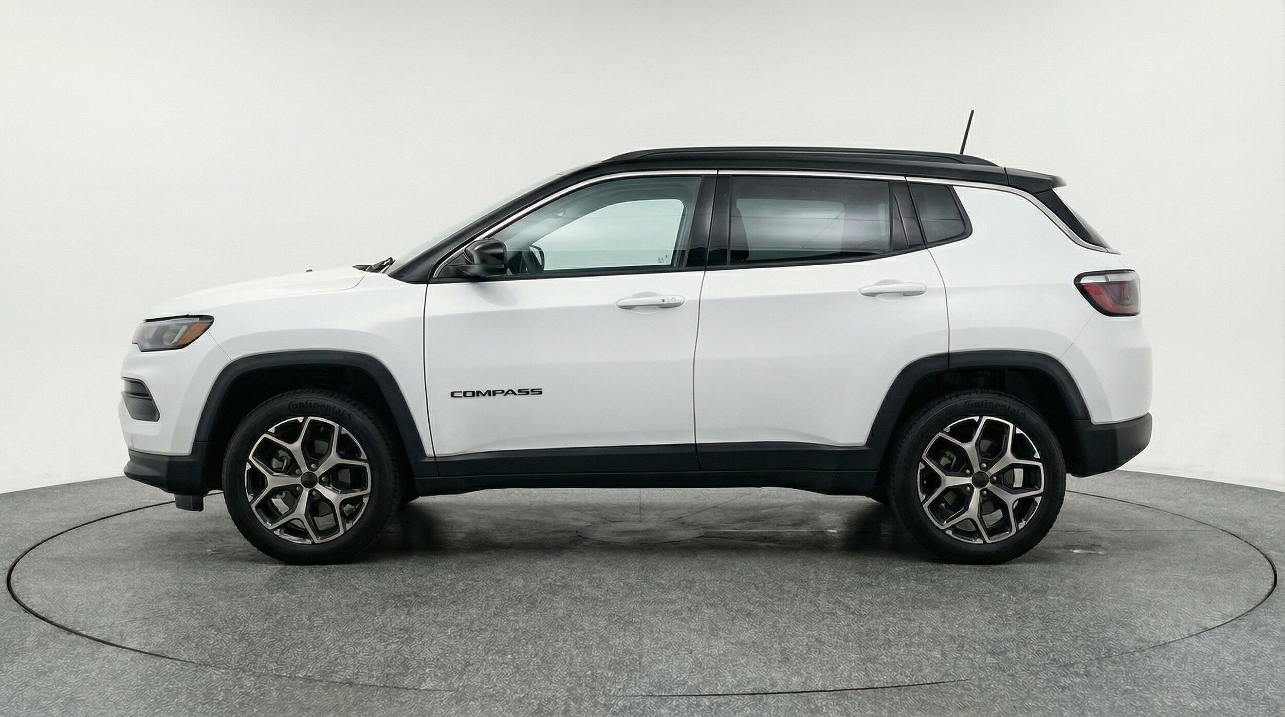 Thumbnail: 2025 Jeep Compass - 11