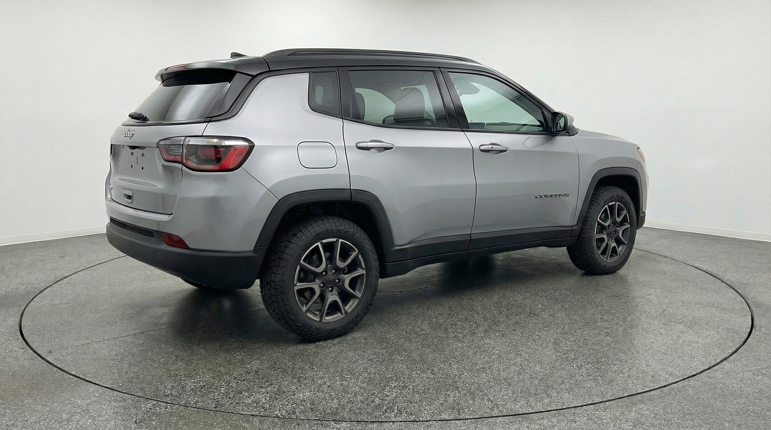Thumbnail: 2025 Jeep Compass - 9