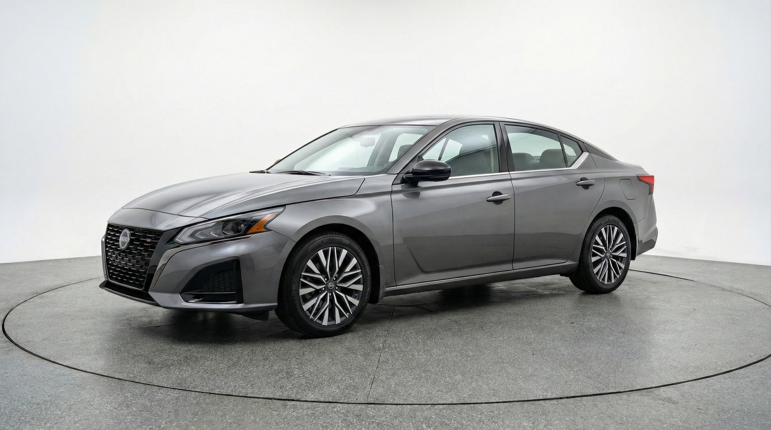 Thumbnail: 2025 Nissan Altima - 3