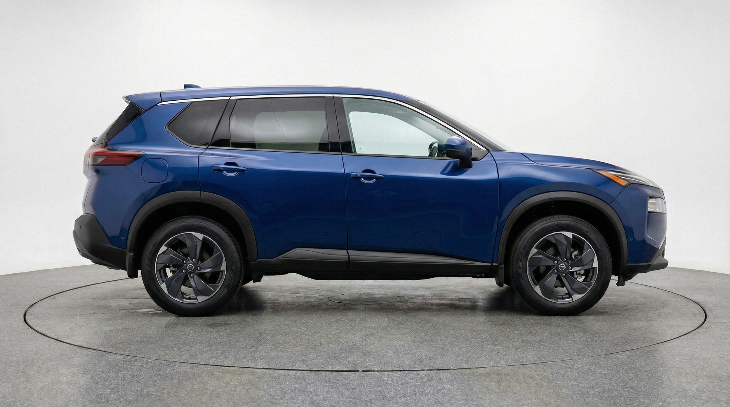 Thumbnail: 2025 Nissan Rogue - 8