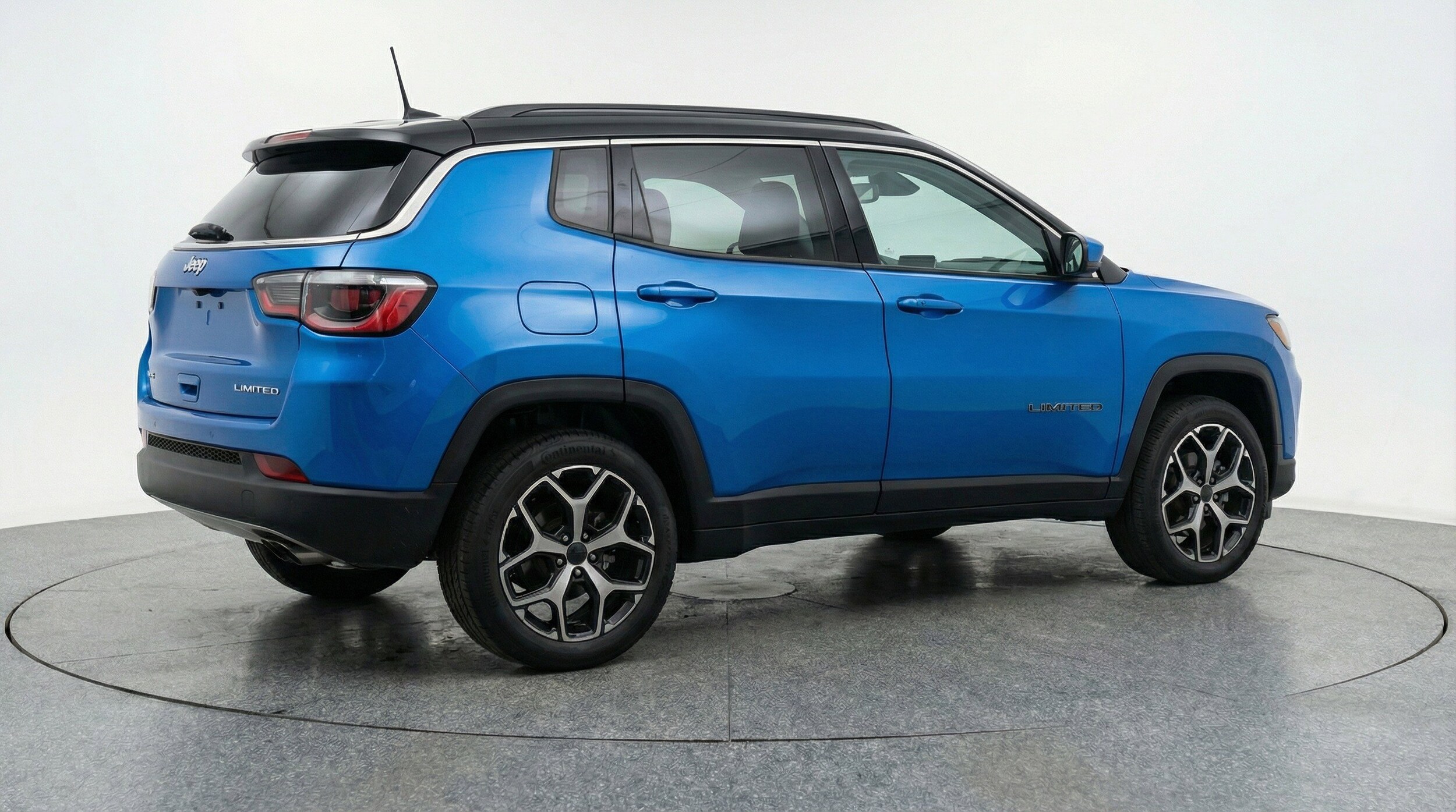 Thumbnail: 2025 Jeep Compass - 9