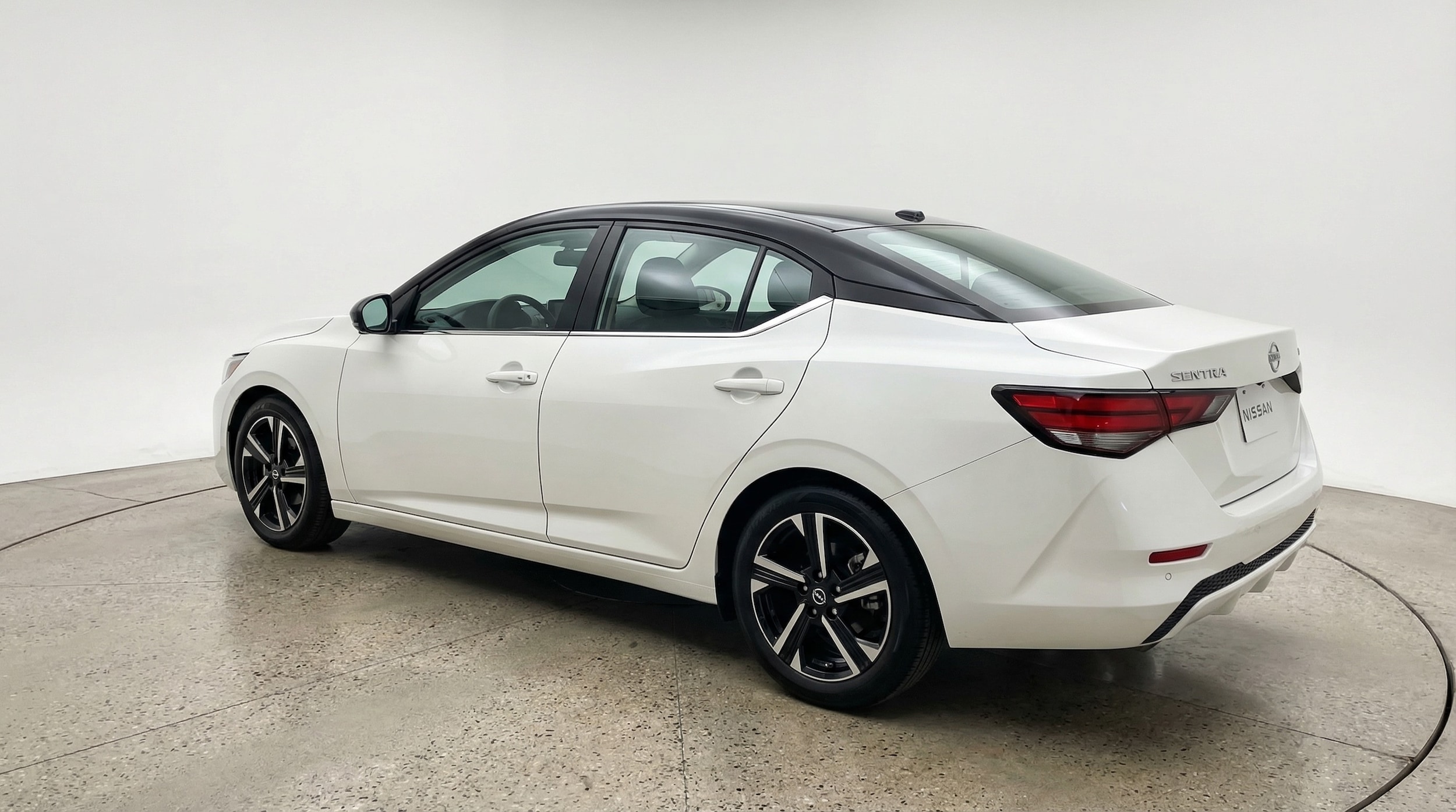 Thumbnail: 2025 Nissan Sentra - 5