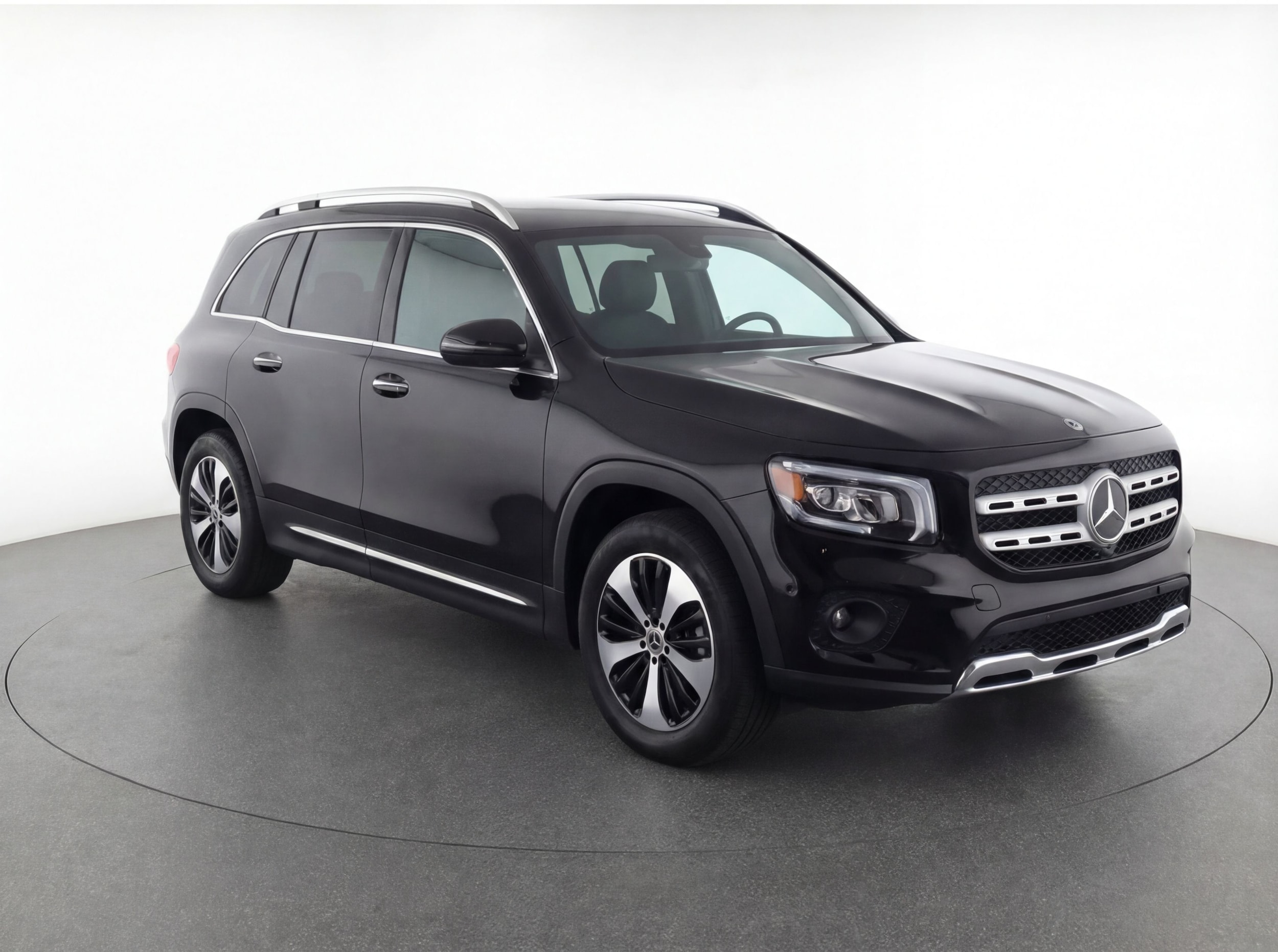 Thumbnail: 2025 Mercedes-Benz GLB - 1