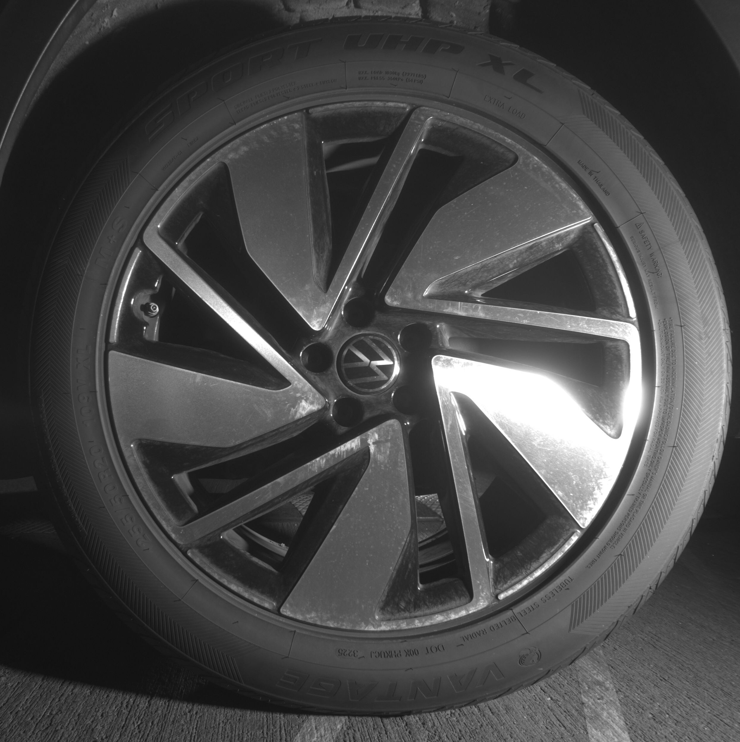 Thumbnail: 2025 Volkswagen Atlas - 11