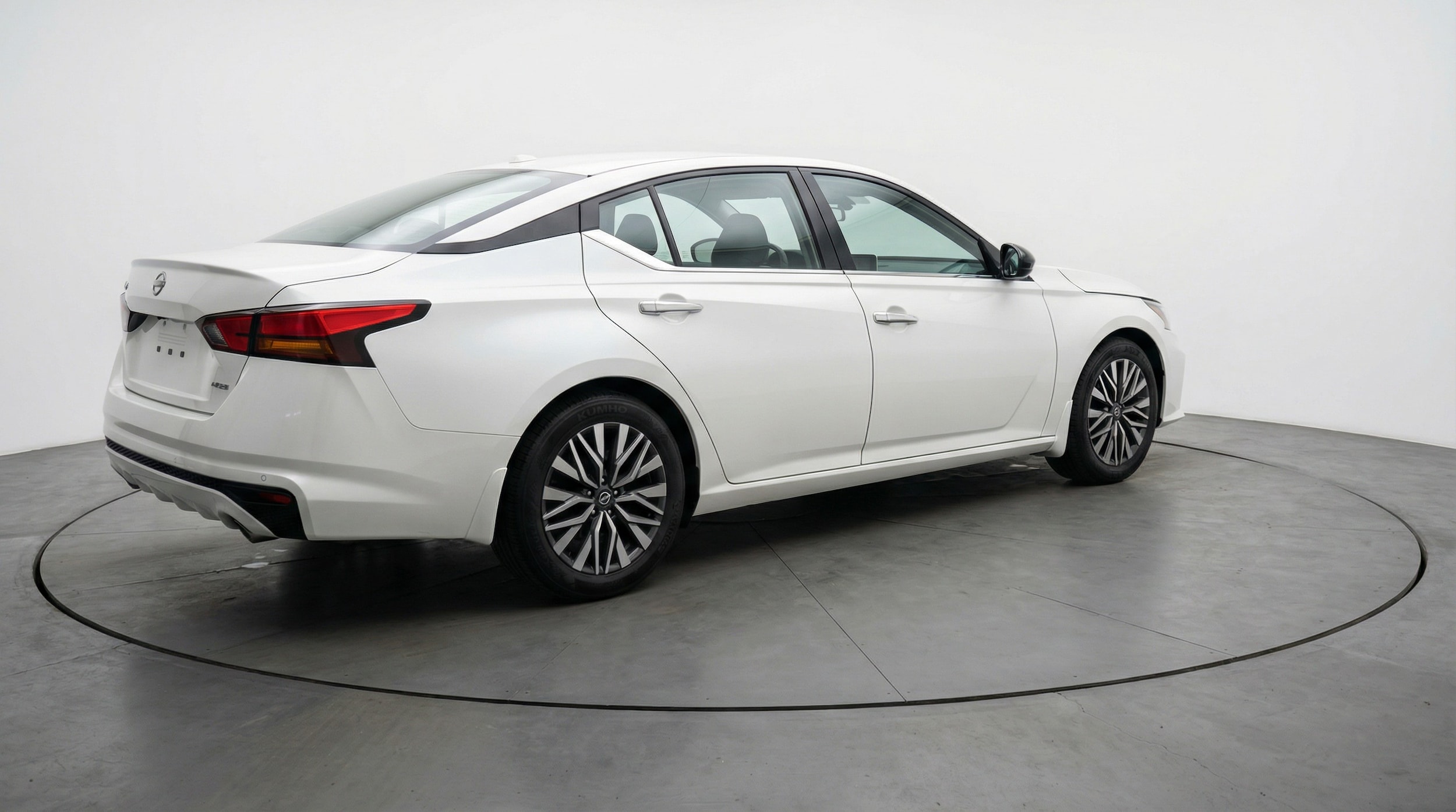 Thumbnail: 2025 Nissan Altima - 7