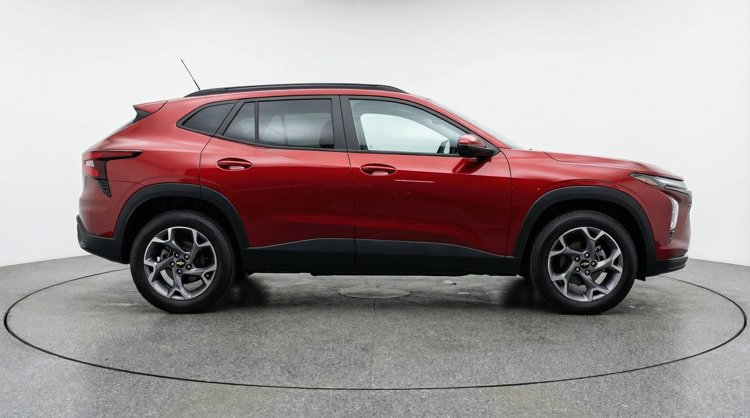 Thumbnail: 2025 Chevrolet Trax - 8