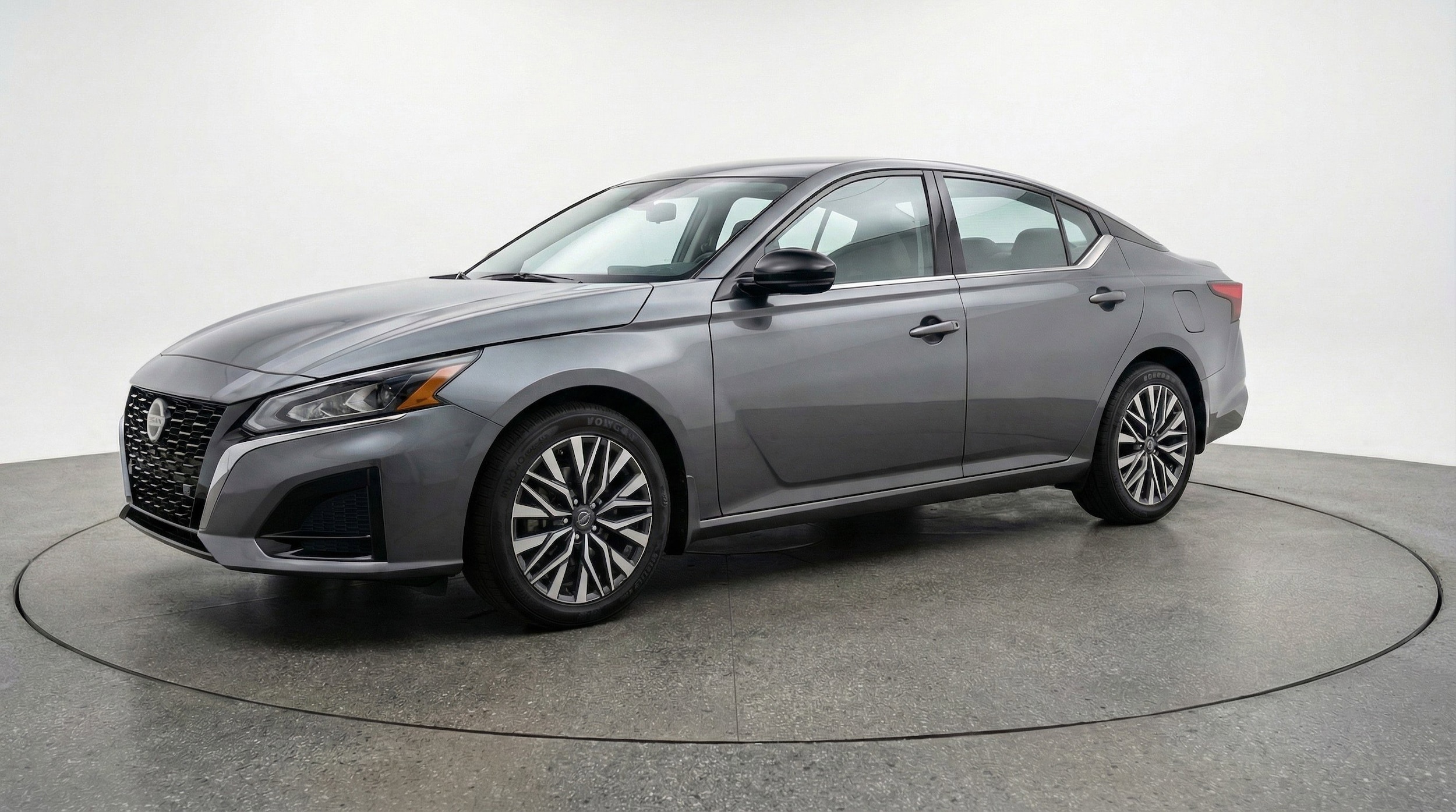 Thumbnail: 2025 Nissan Altima - 3