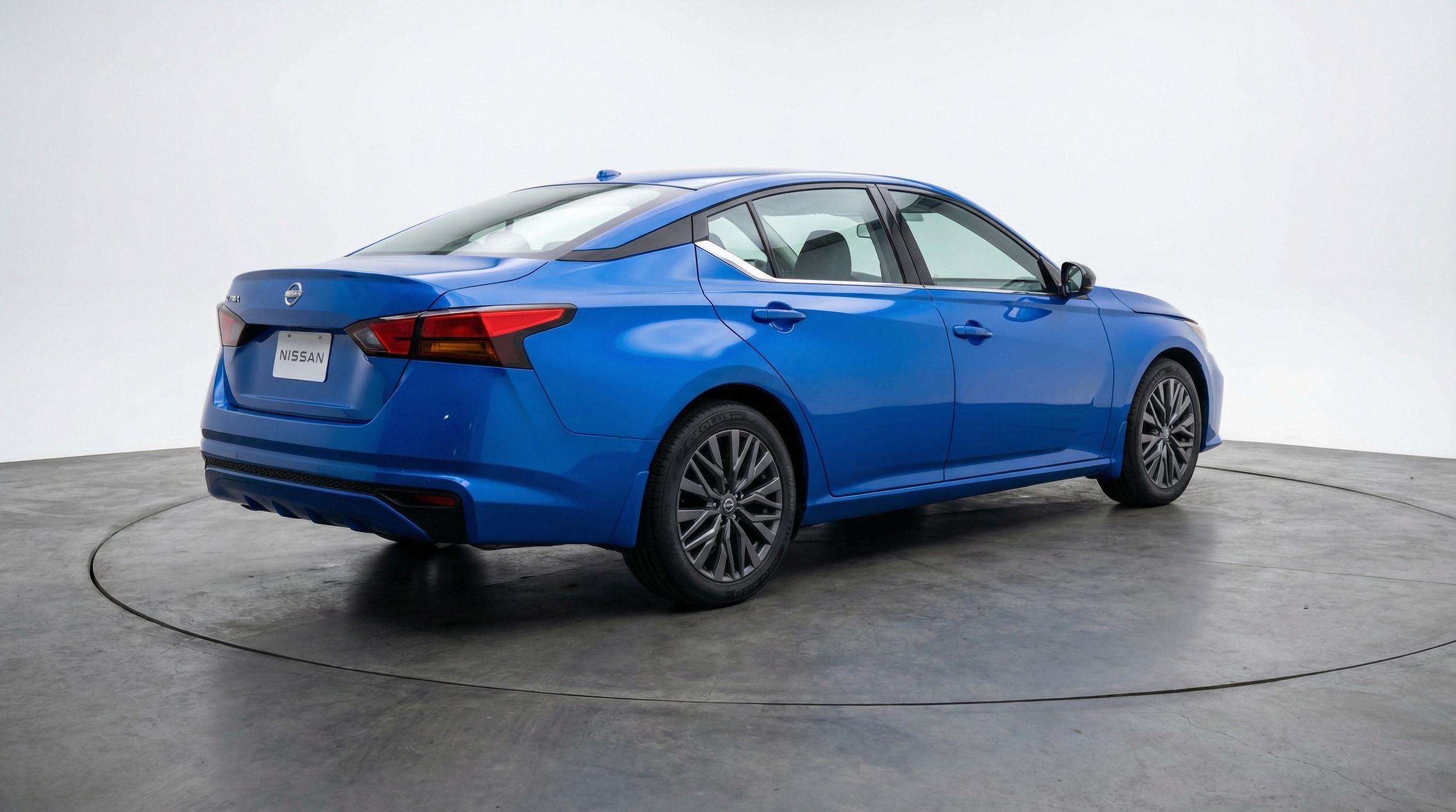 Thumbnail: 2025 Nissan Altima - 7