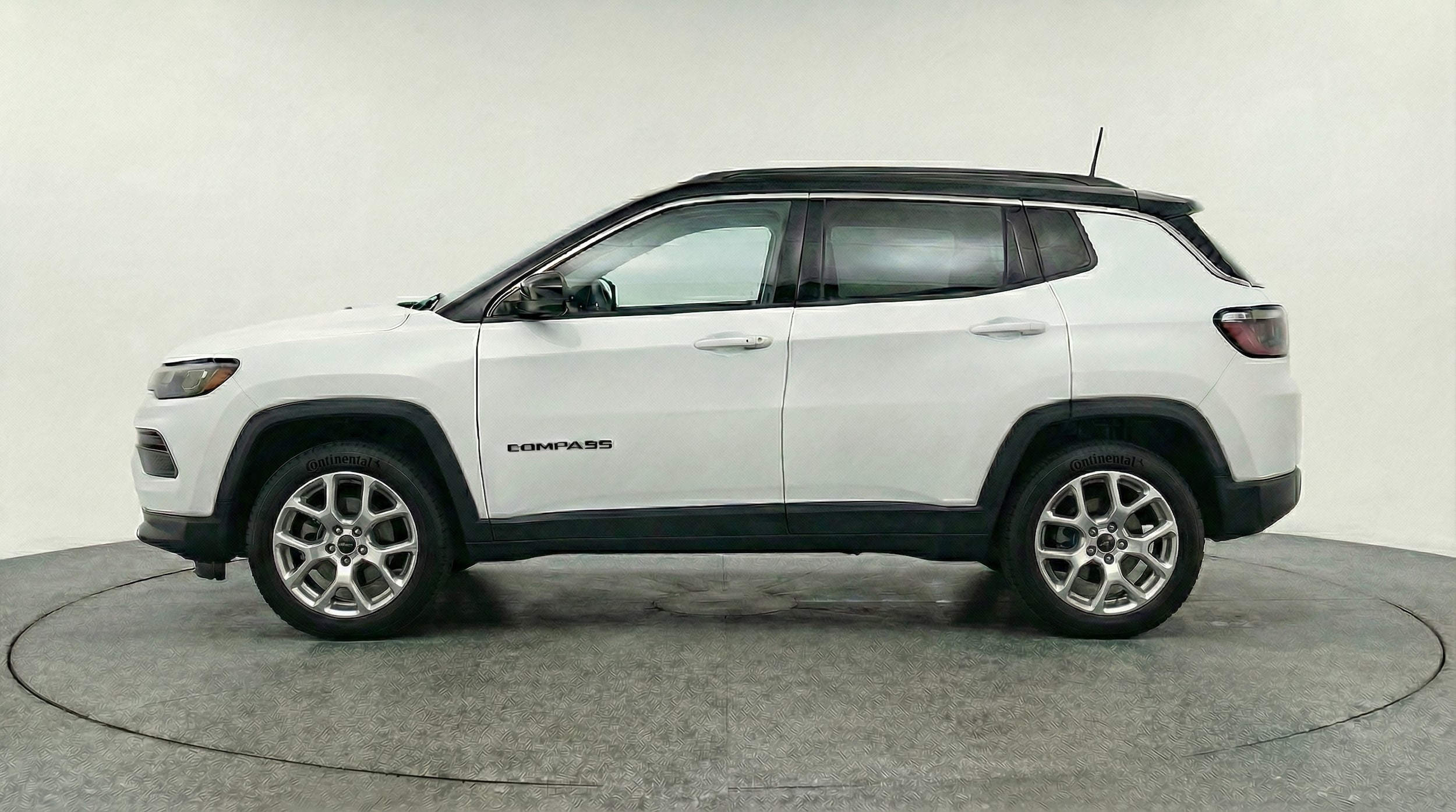 Thumbnail: 2025 Jeep Compass - 4