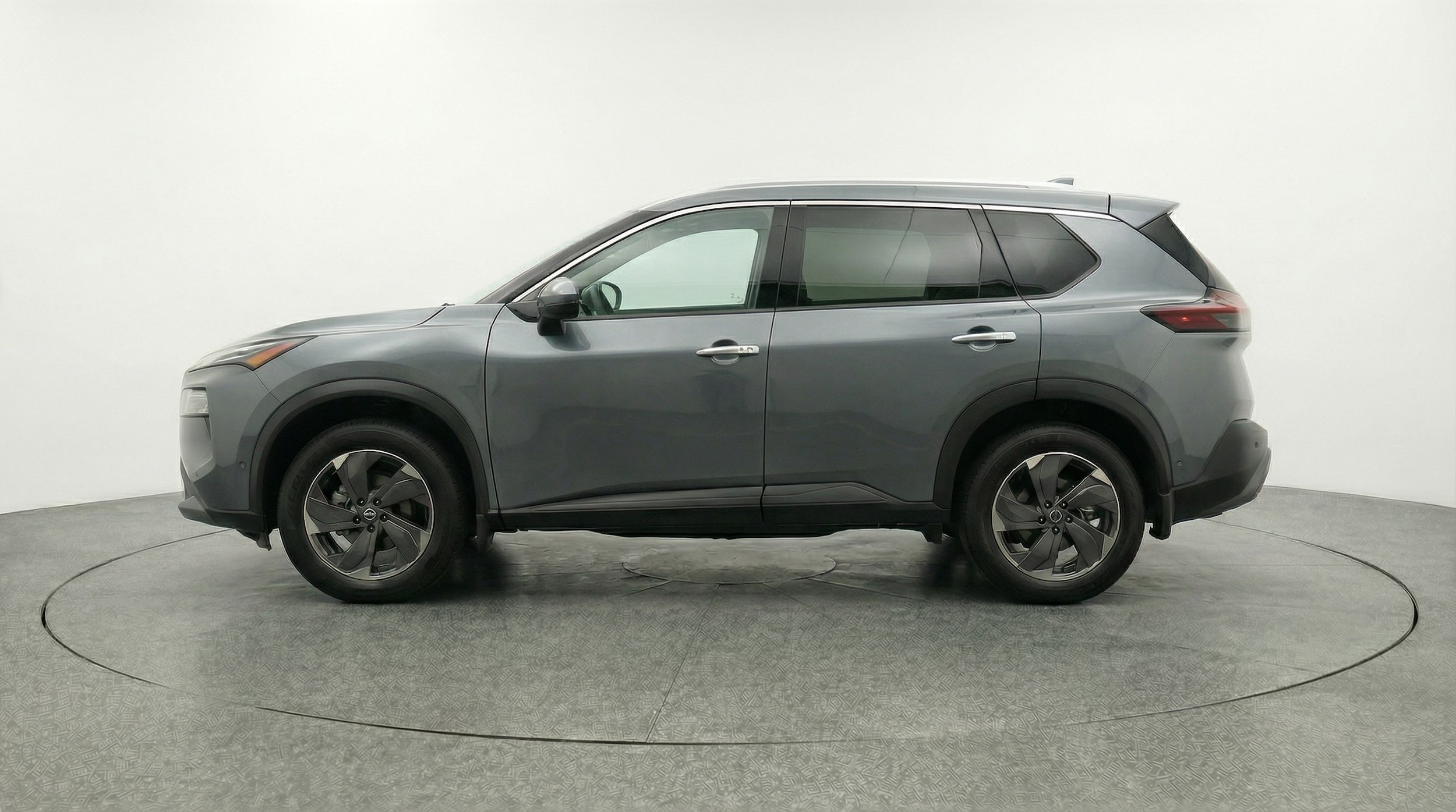 Thumbnail: 2025 Nissan Rogue - 4