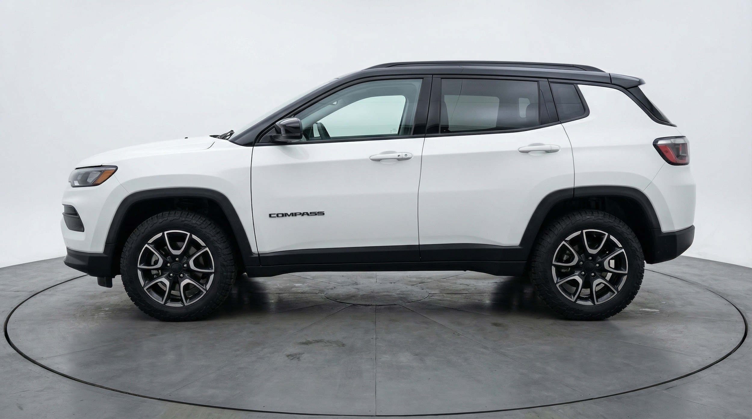 Thumbnail: 2025 Jeep Compass - 4
