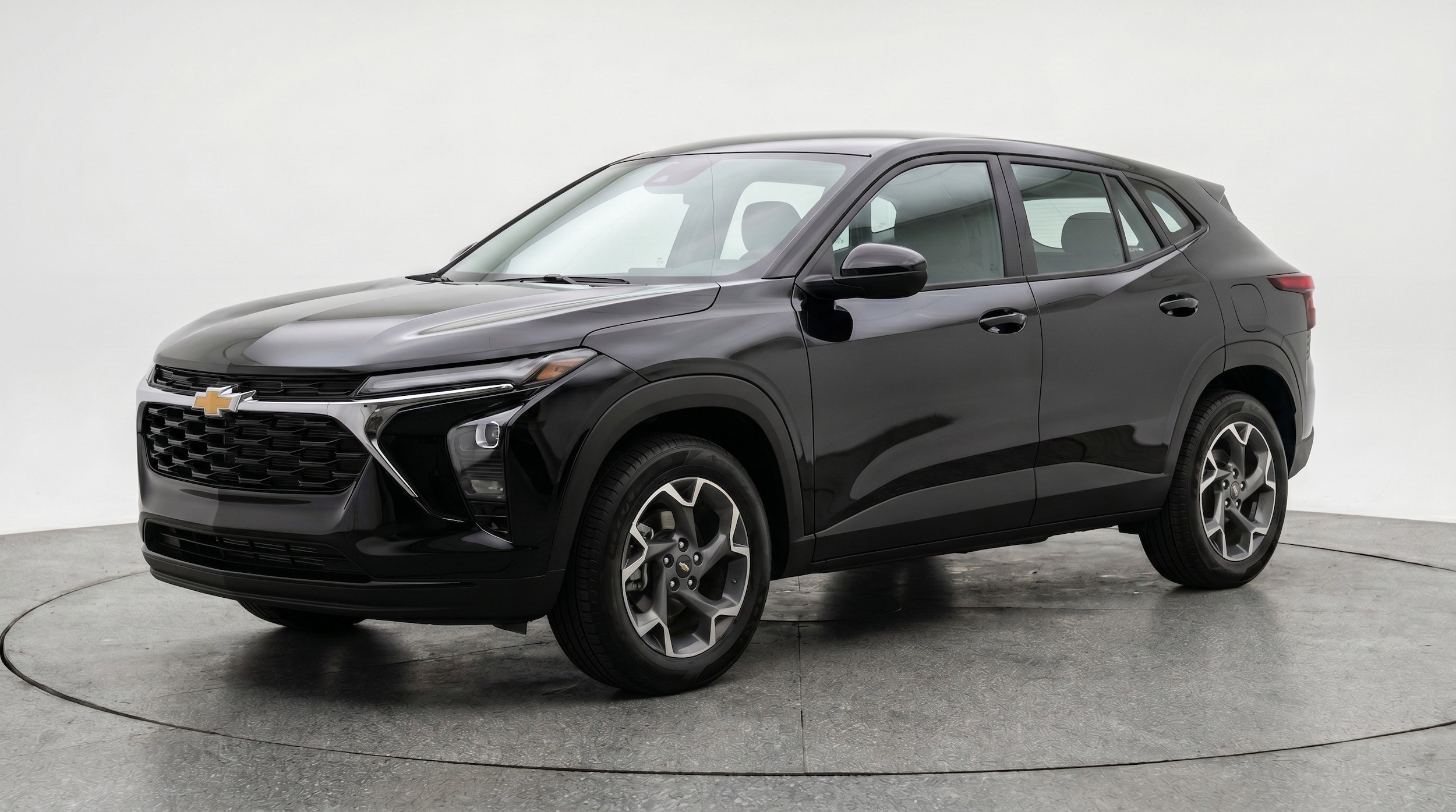 Thumbnail: 2025 Chevrolet Trax - 3