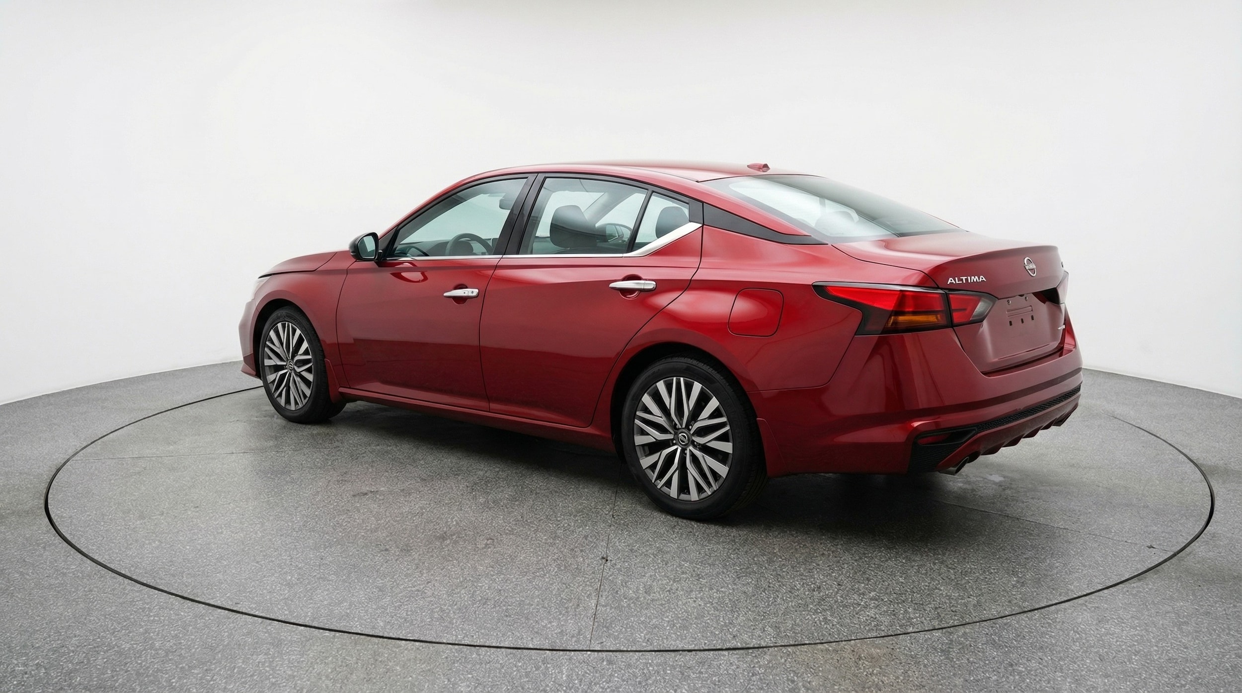 Thumbnail: 2025 Nissan Altima - 5