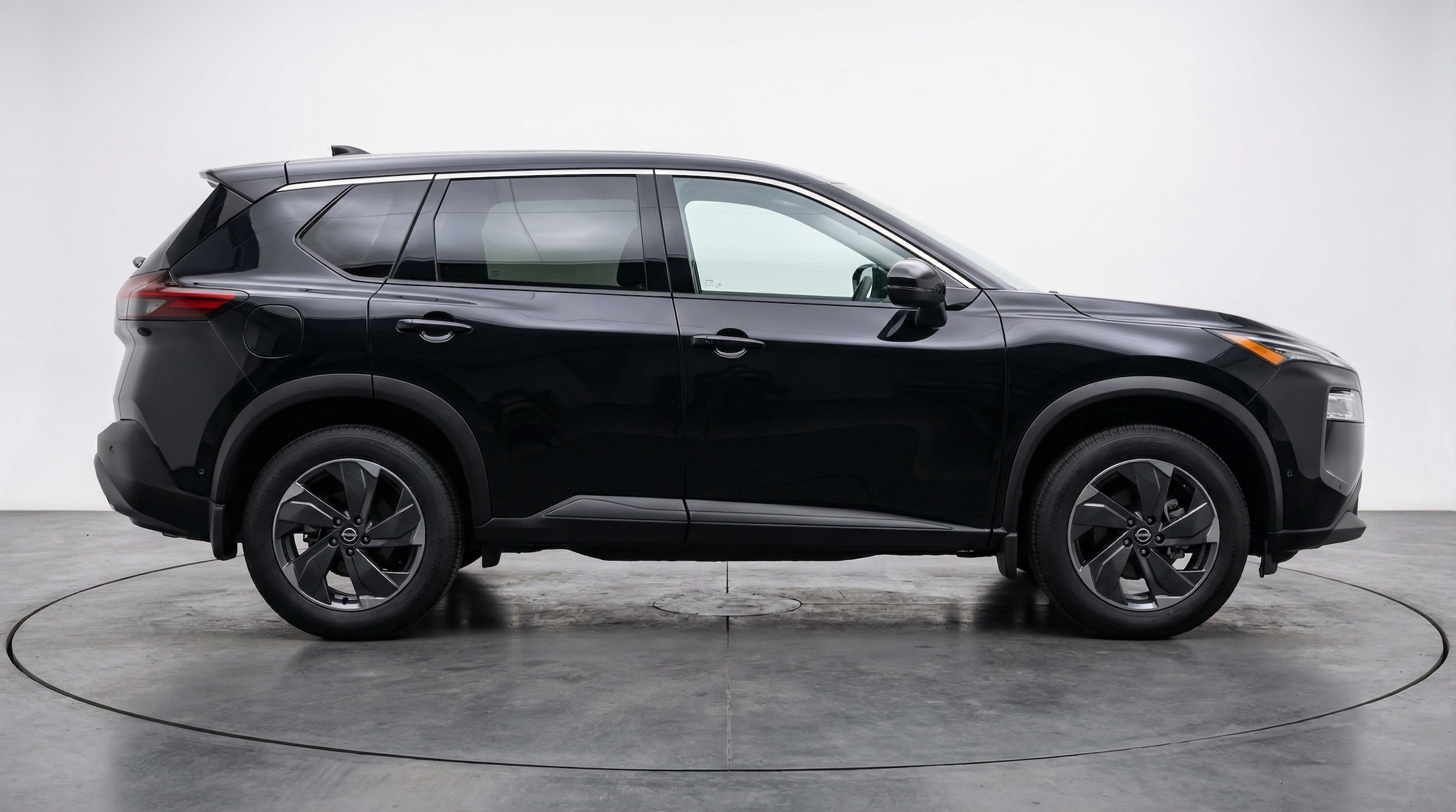 Thumbnail: 2025 Nissan Rogue - 8