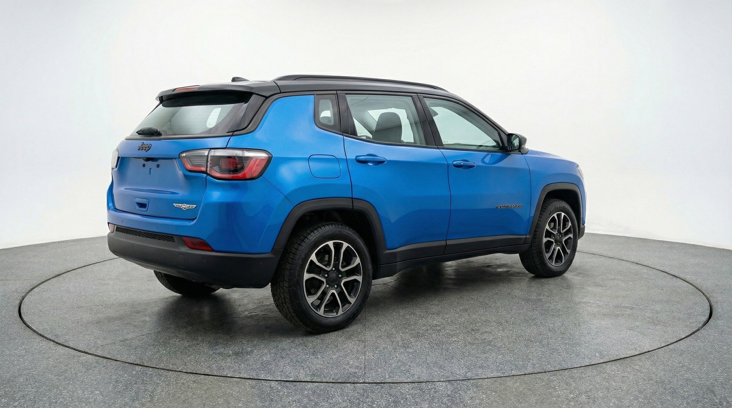 Thumbnail: 2025 Jeep Compass - 9