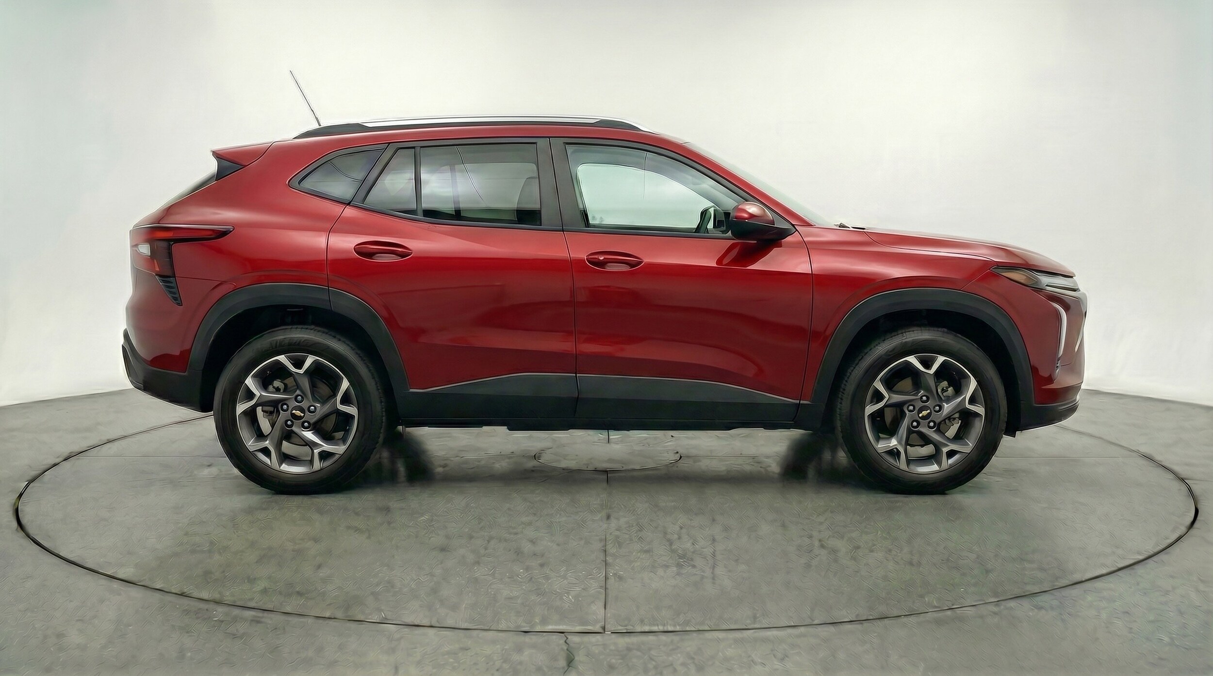 Thumbnail: 2025 Chevrolet Trax - 11