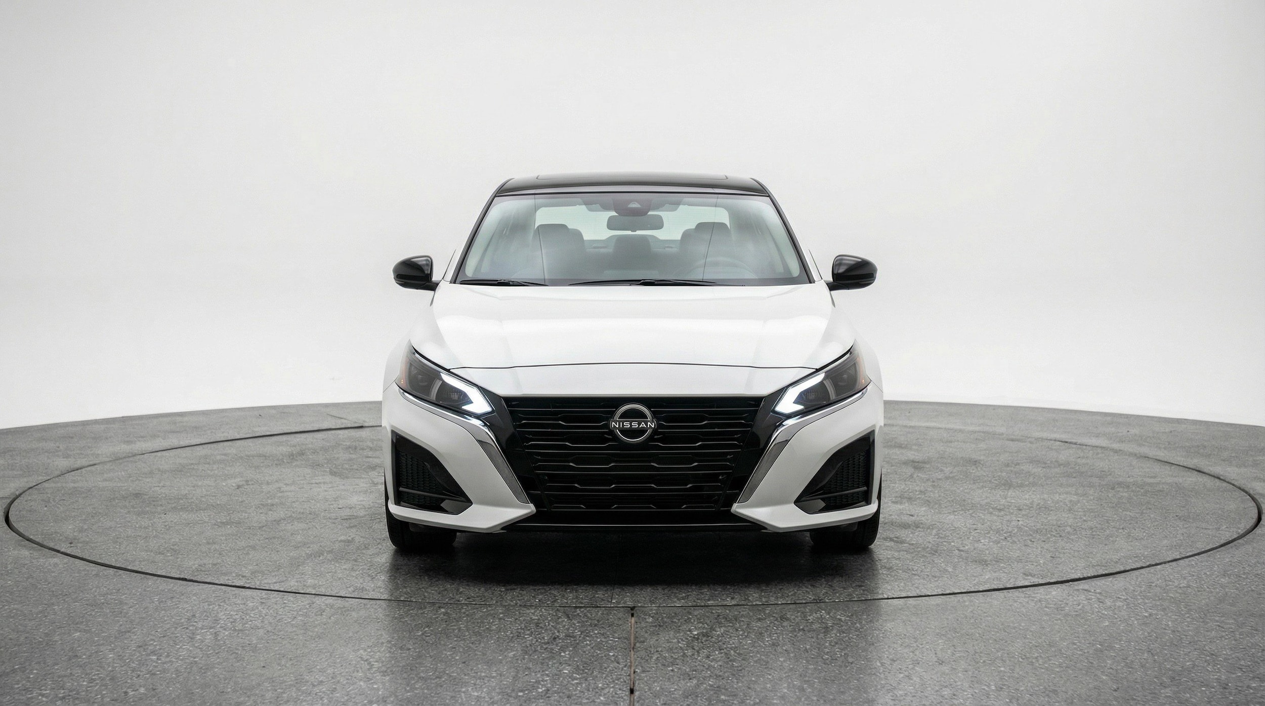 Thumbnail: 2025 Nissan Altima - 2