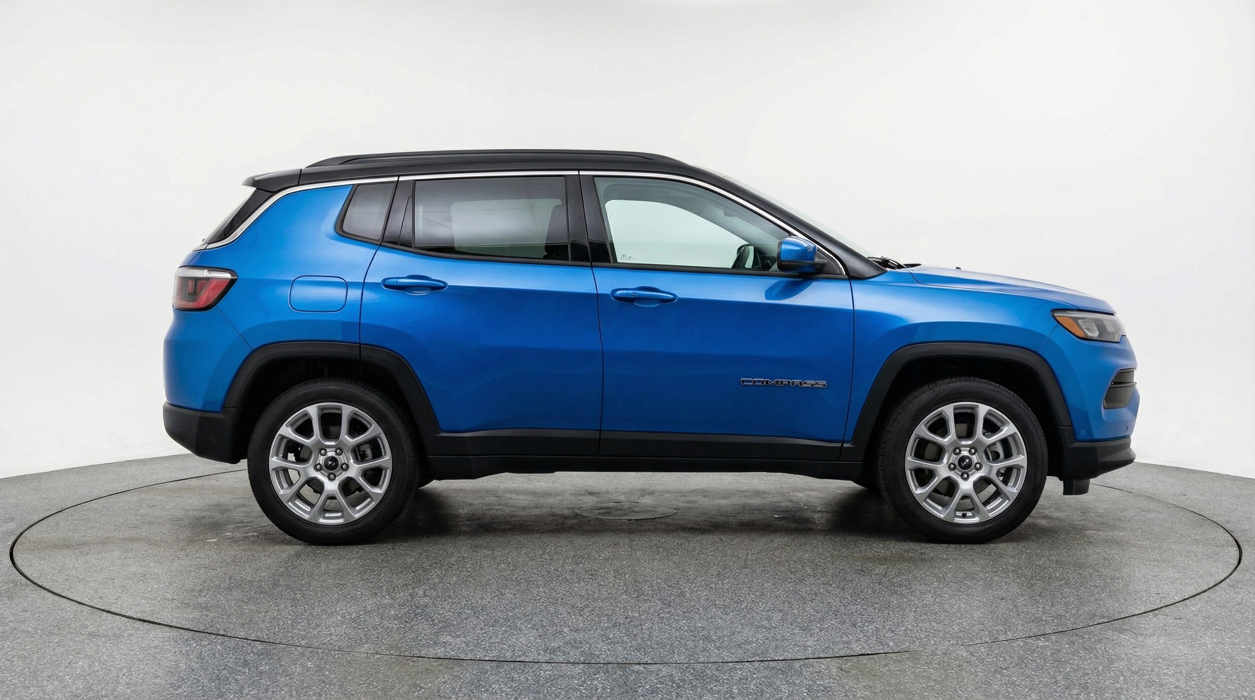 Thumbnail: 2025 Jeep Compass - 8