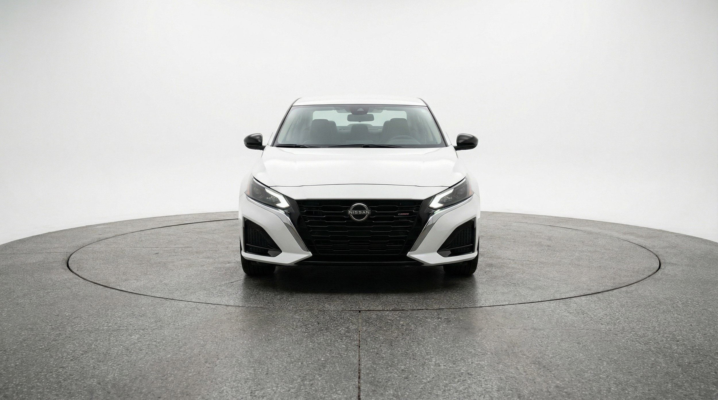 Thumbnail: 2025 Nissan Altima - 2