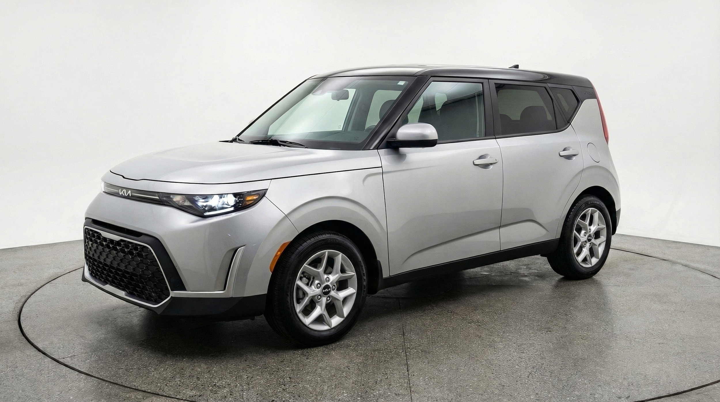 Thumbnail: 2025 Kia Soul - 3