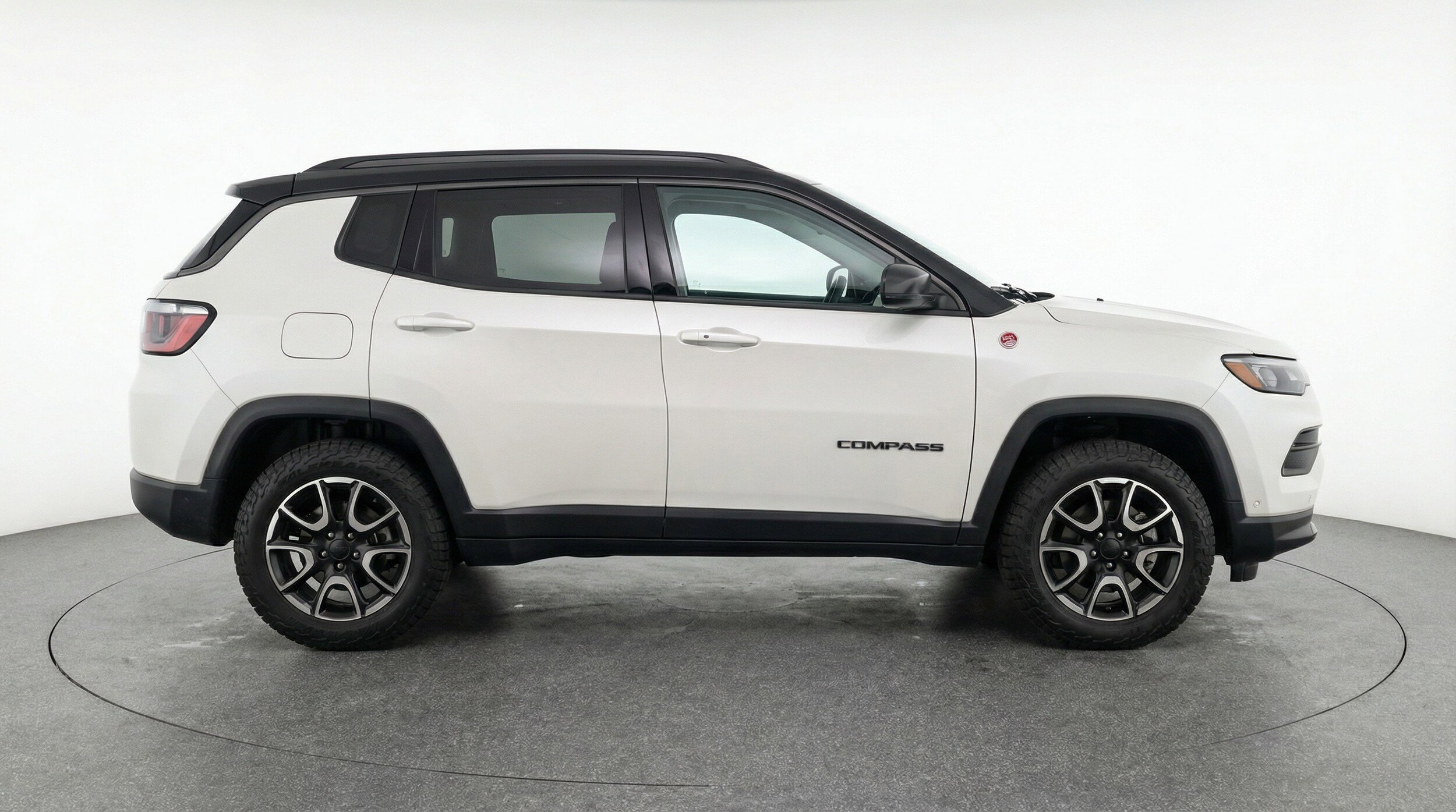 Thumbnail: 2025 Jeep Compass - 11