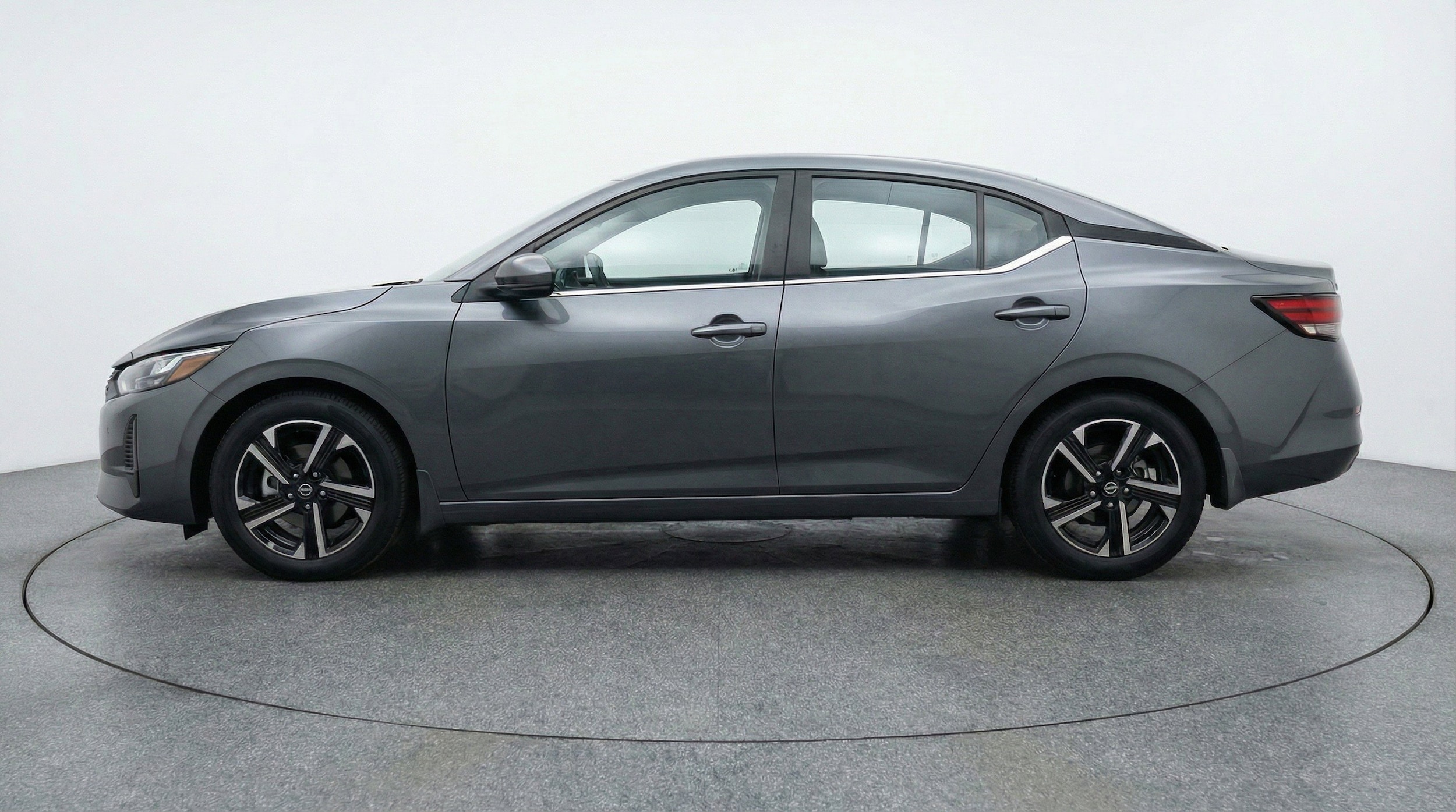 Thumbnail: 2025 Nissan Sentra - 5