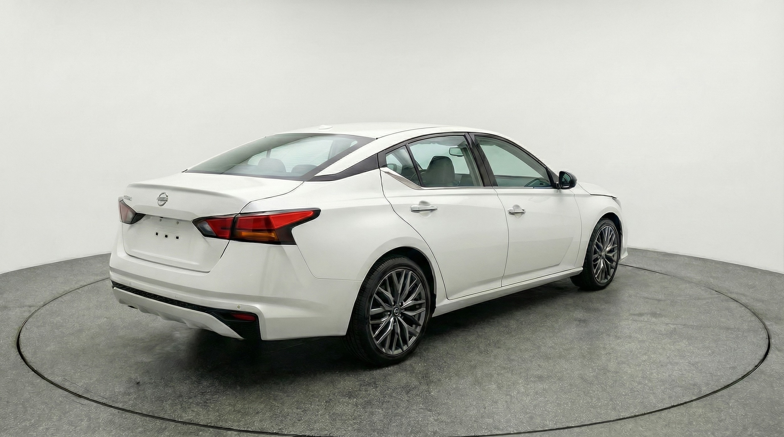 Thumbnail: 2025 Nissan Altima - 7