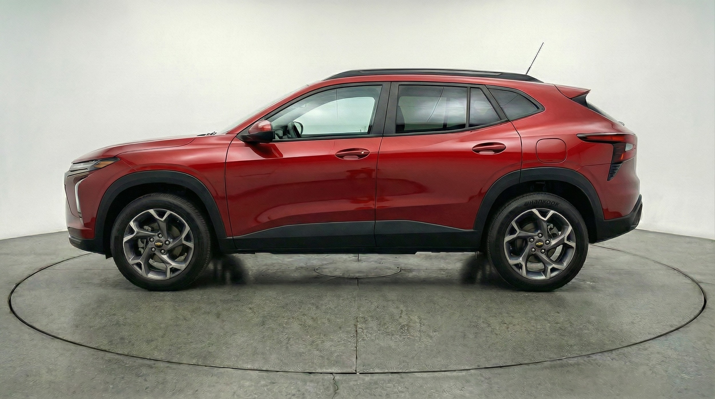 Thumbnail: 2025 Chevrolet Trax - 4