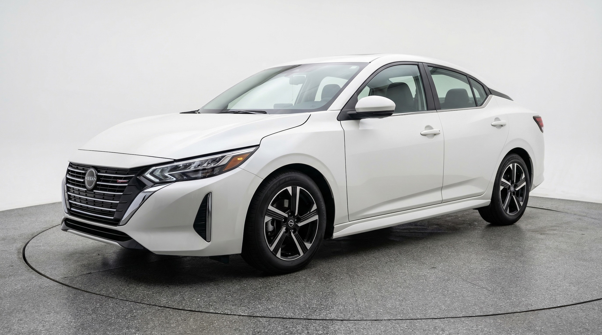 Thumbnail: 2025 Nissan Sentra - 3