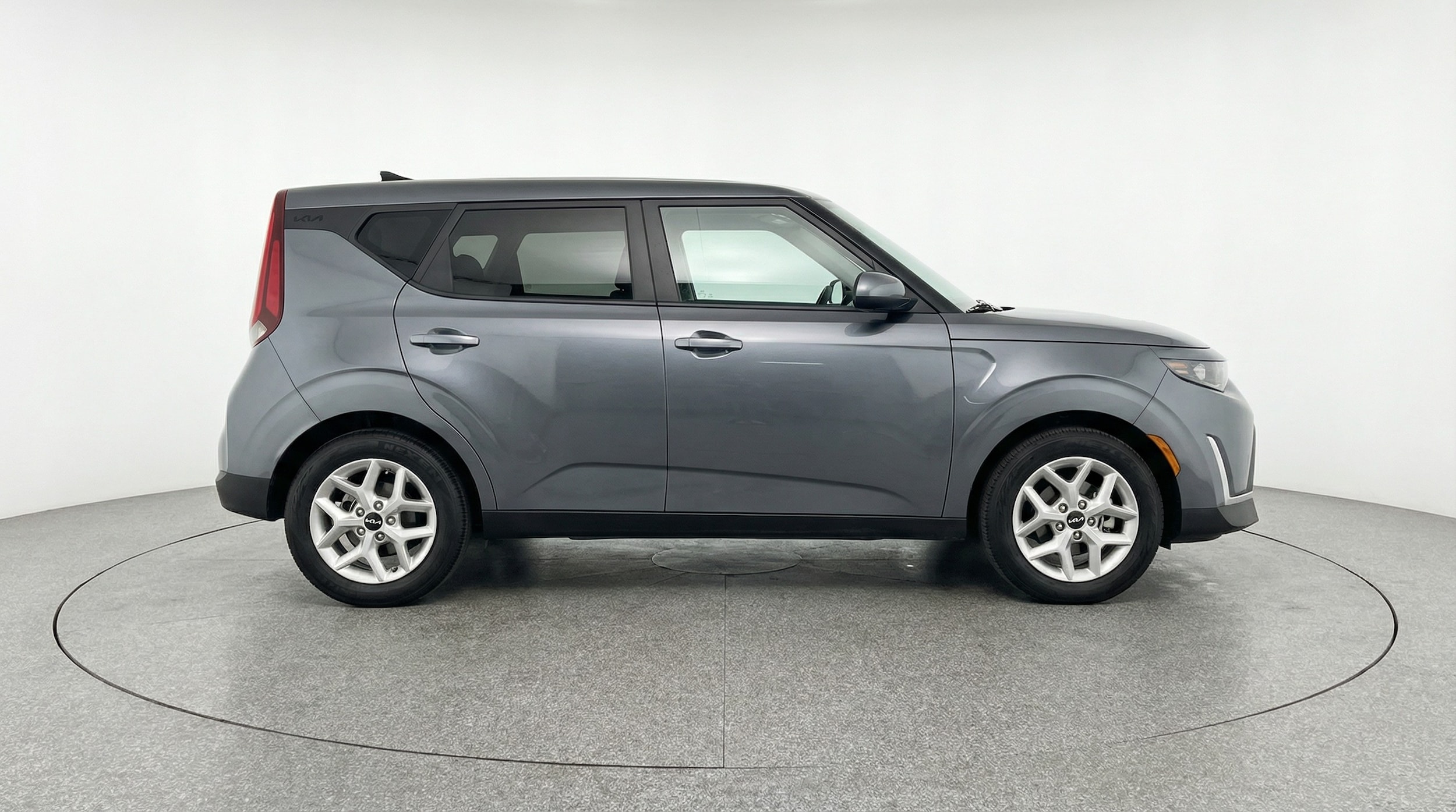 Thumbnail: 2025 Kia Soul - 8