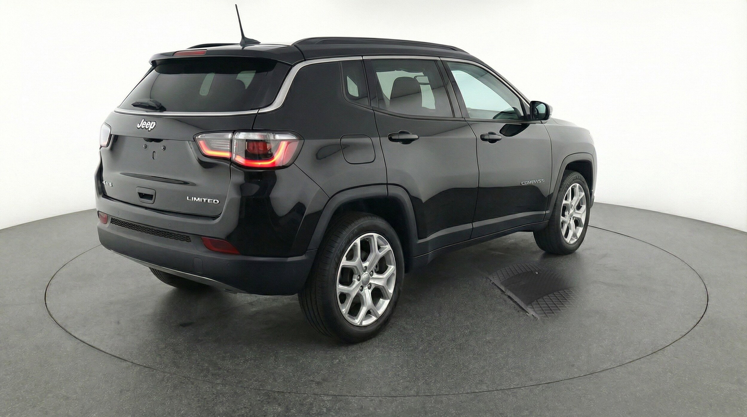 Thumbnail: 2025 Jeep Compass - 9