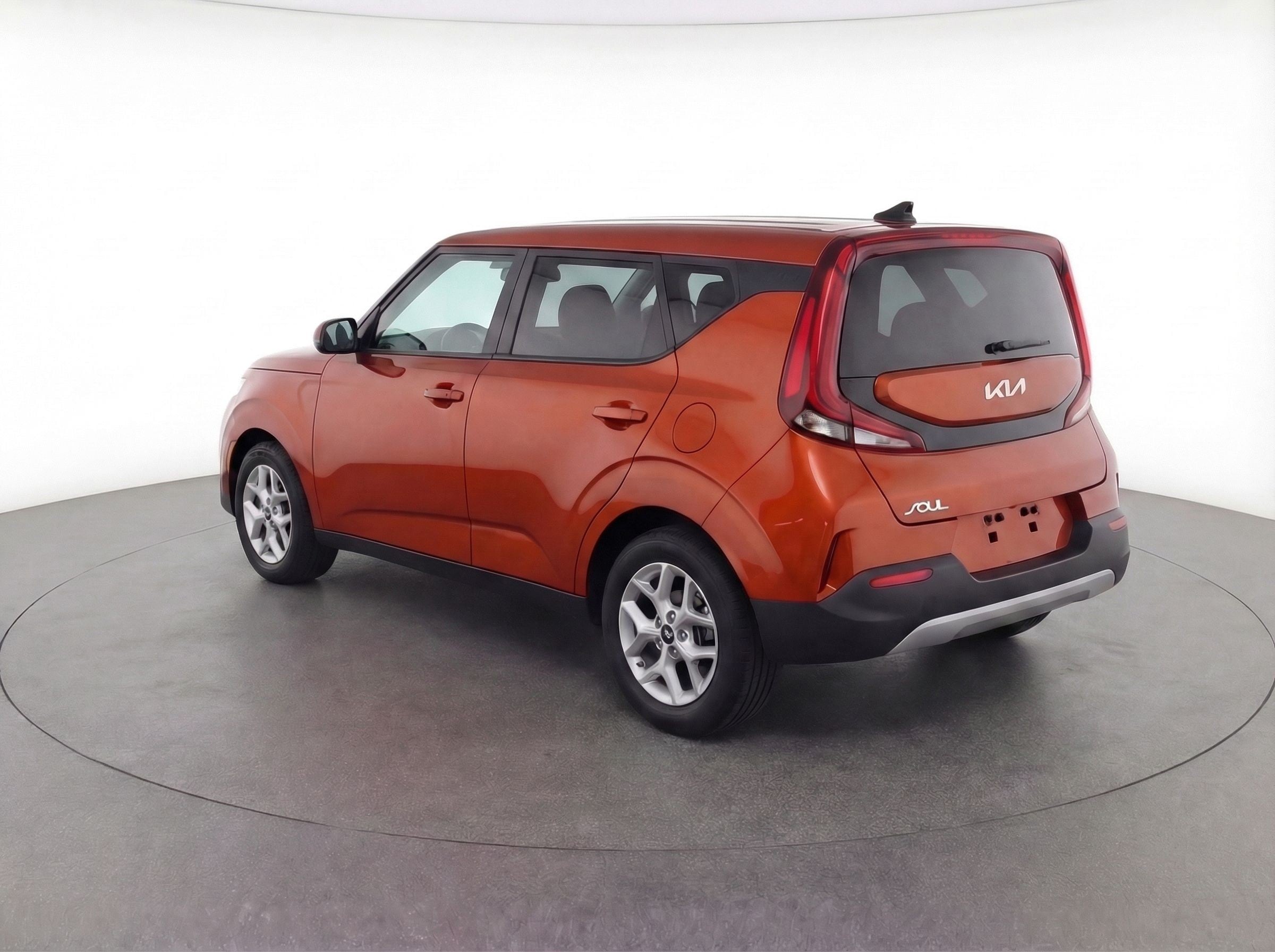 Thumbnail: 2023 Kia Soul - 5