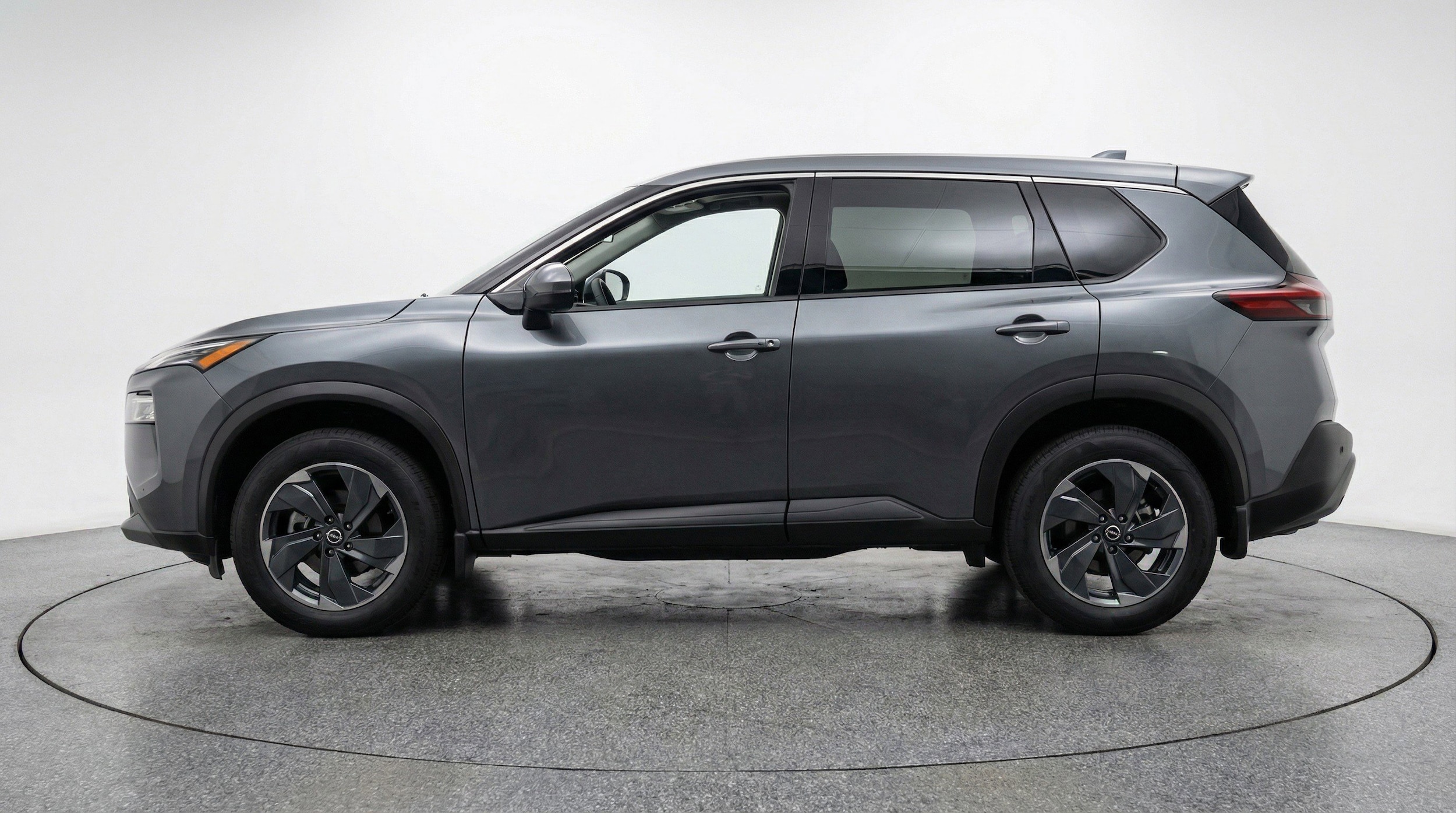 Thumbnail: 2025 Nissan Rogue - 5