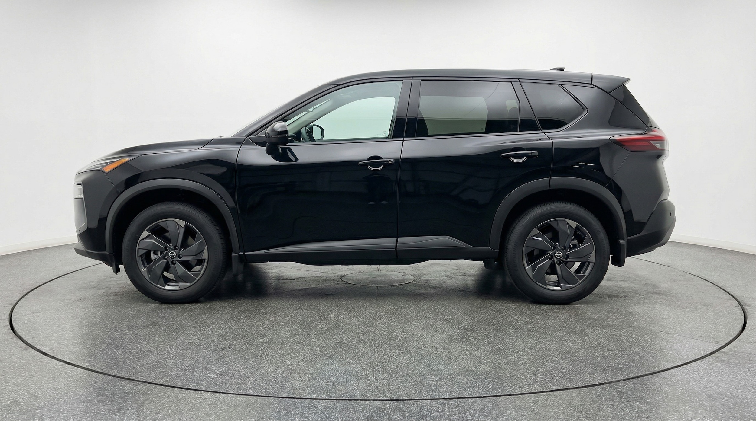 Thumbnail: 2025 Nissan Rogue - 4