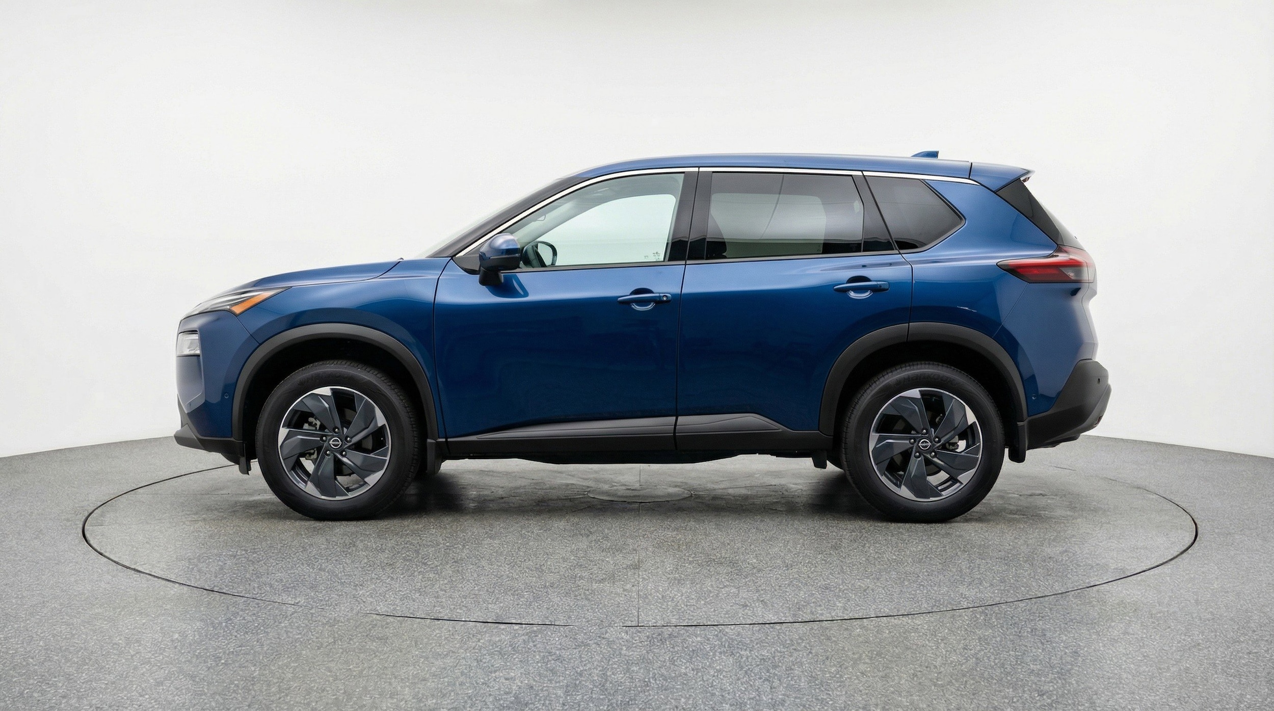 Thumbnail: 2025 Nissan Rogue - 5