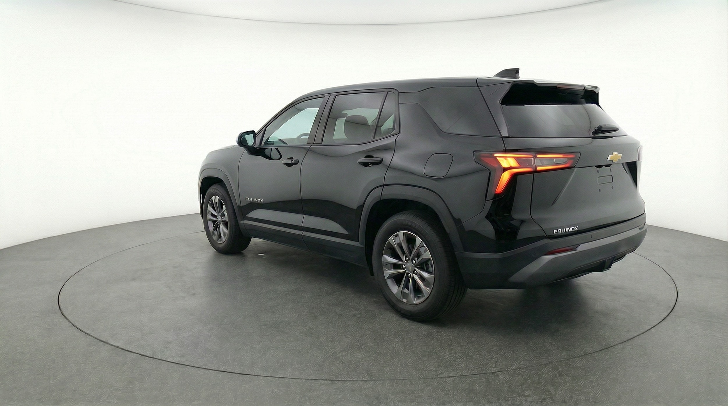 Thumbnail: 2025 Chevrolet Equinox - 5