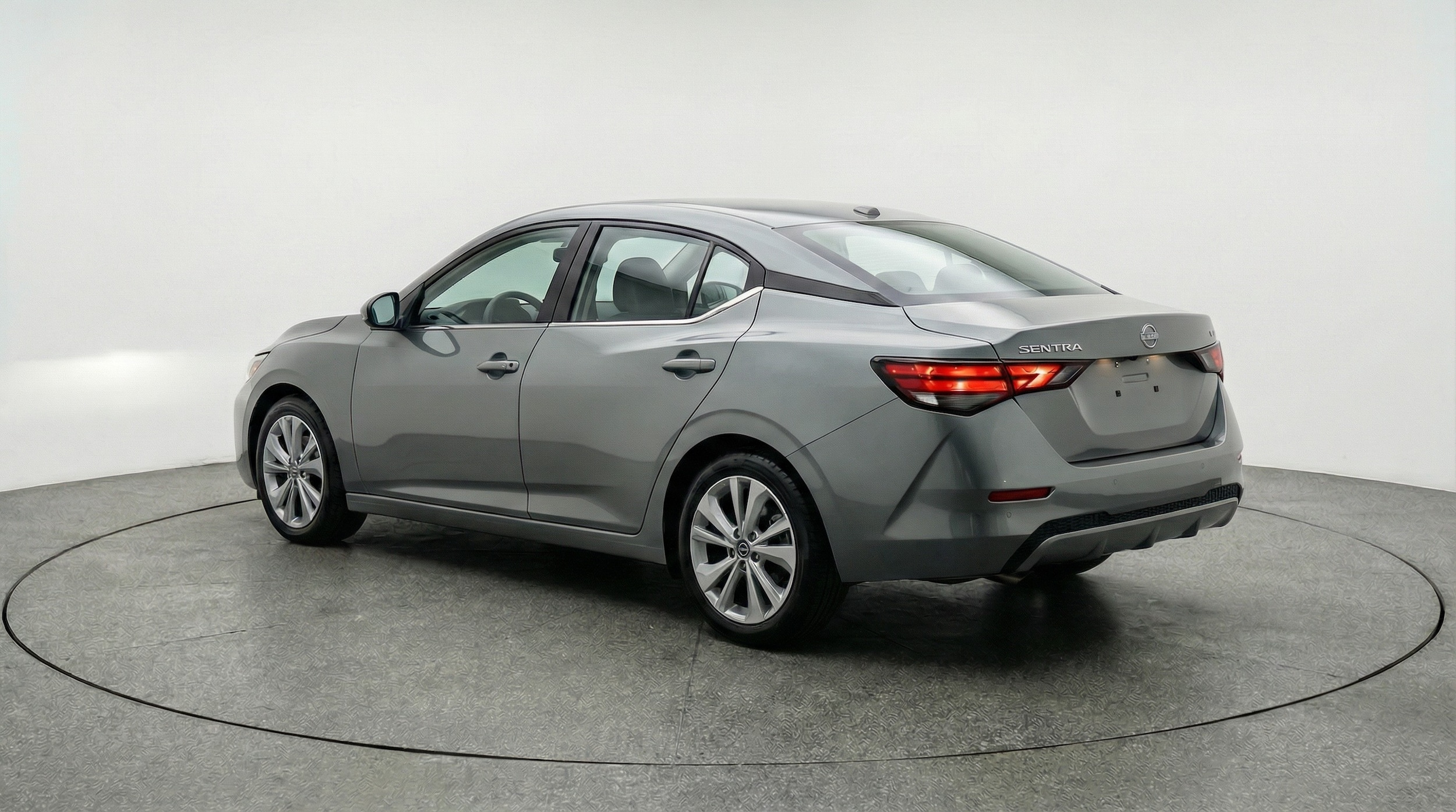 Thumbnail: 2025 Nissan Sentra - 5