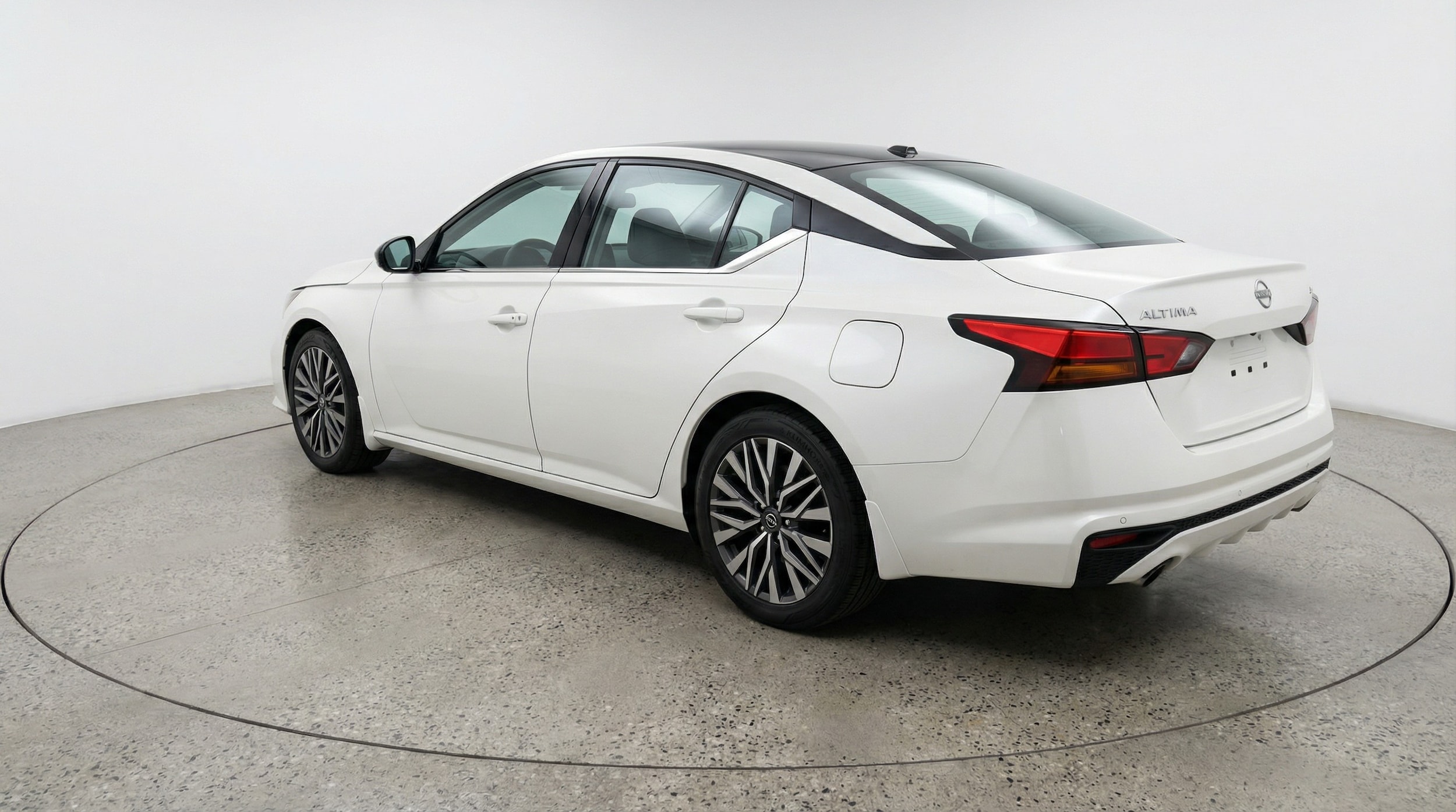 Thumbnail: 2025 Nissan Altima - 5