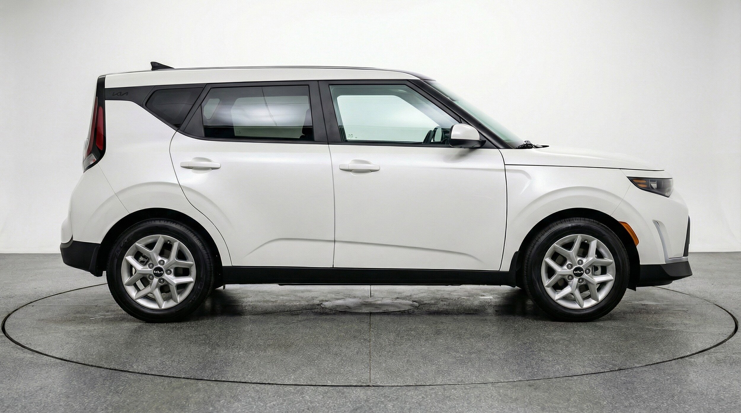 Thumbnail: 2025 Kia Soul - 11