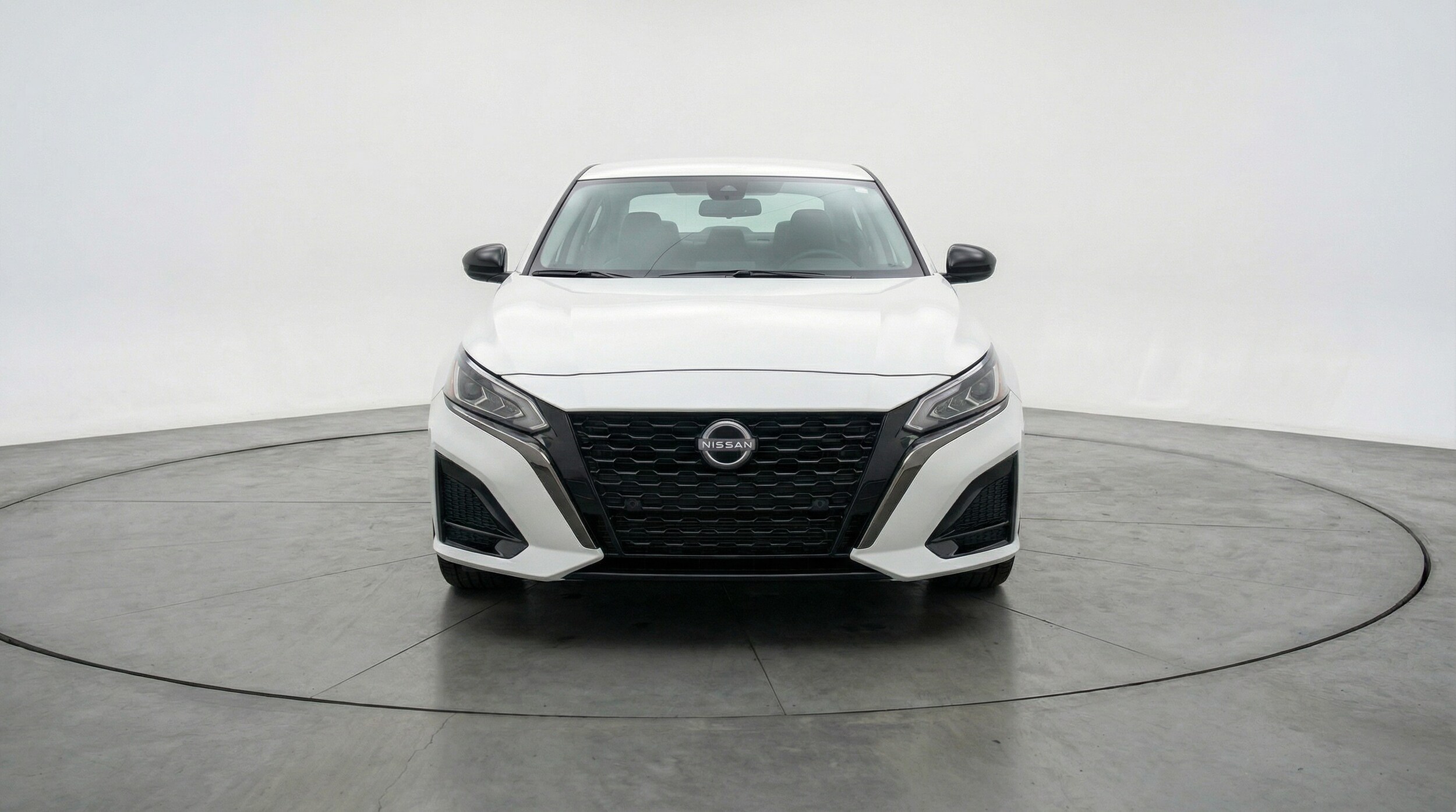 Thumbnail: 2025 Nissan Altima - 2