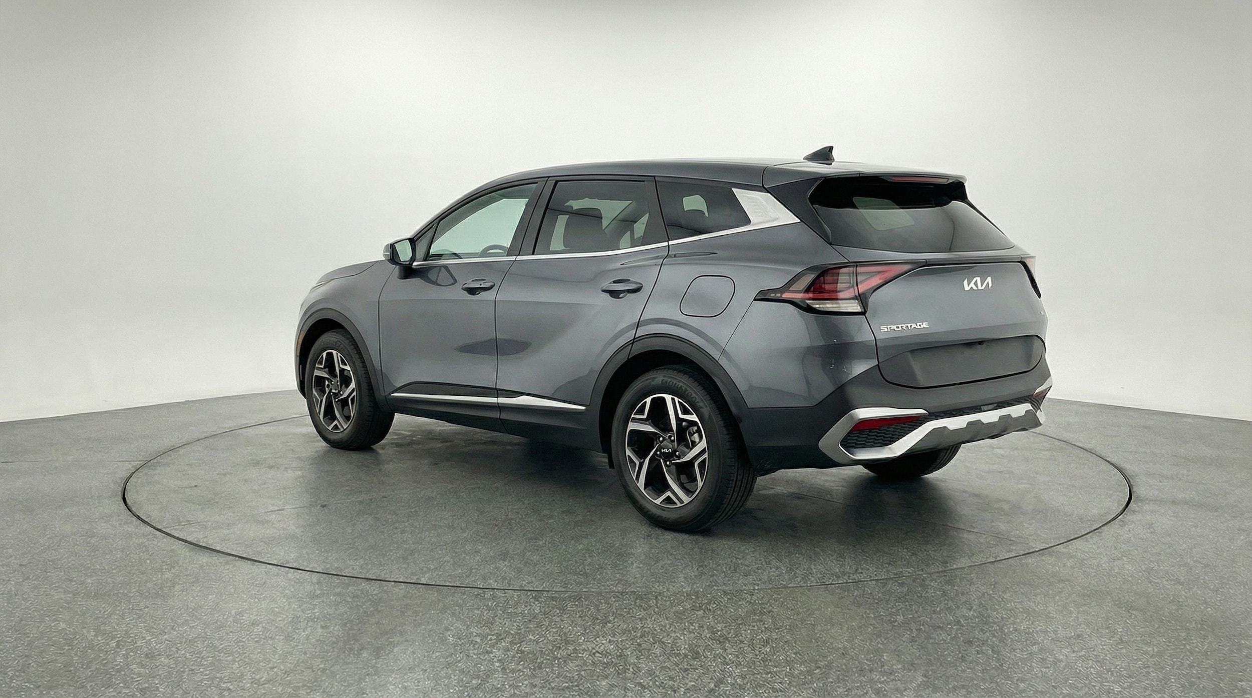 Thumbnail: 2025 Kia Sportage - 5