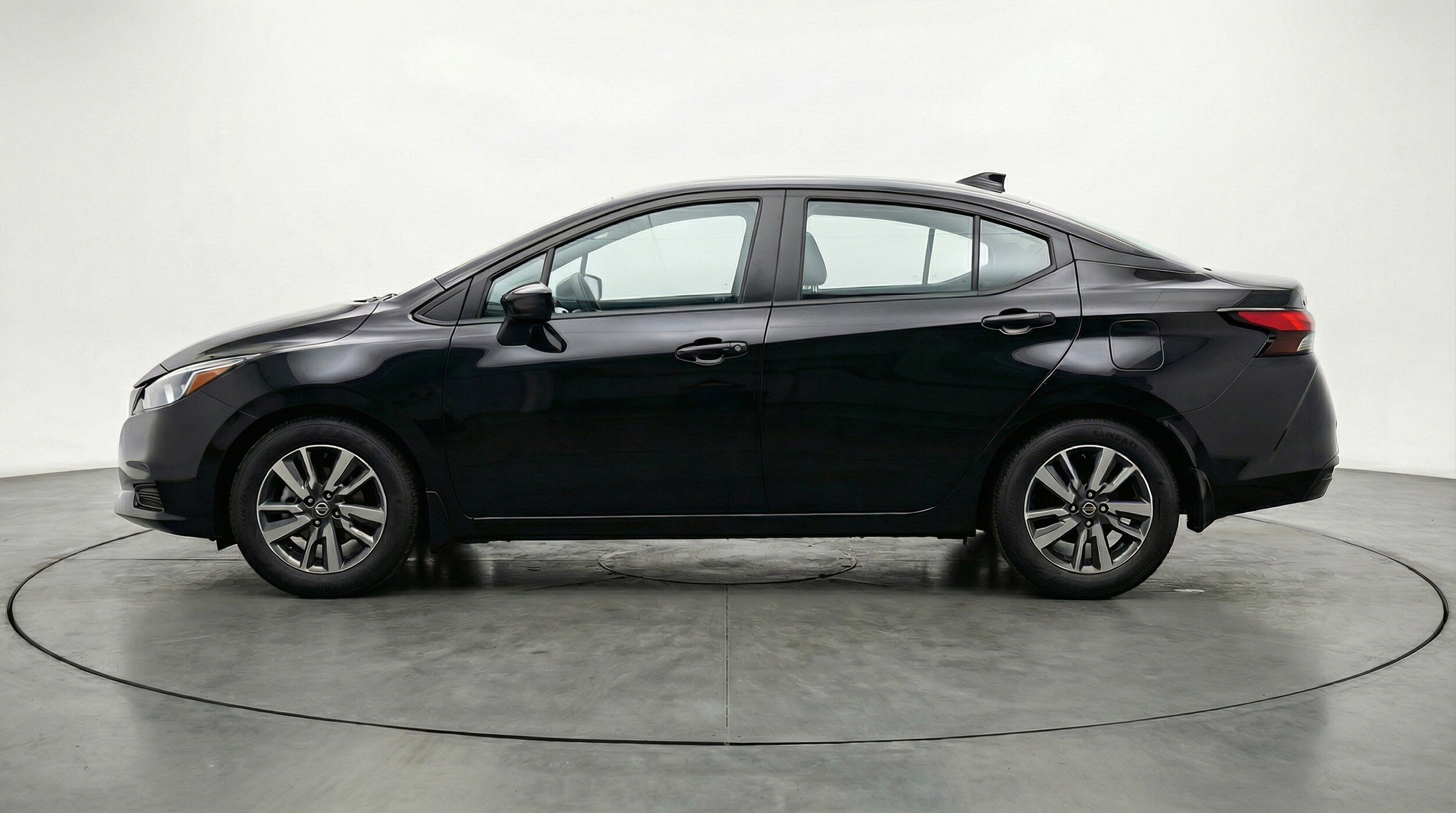 Thumbnail: 2025 Nissan Versa - 5