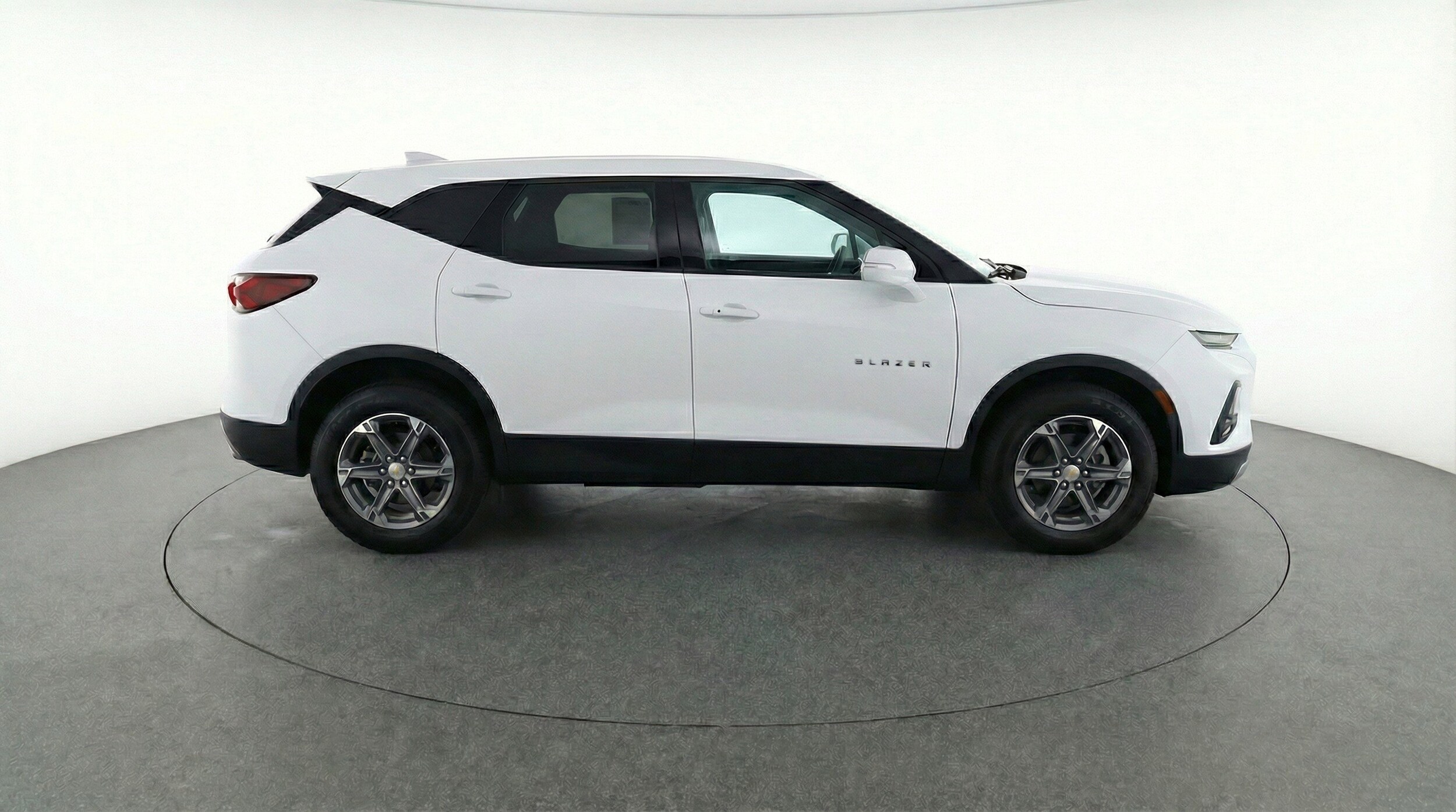 Thumbnail: 2025 Chevrolet Blazer - 11