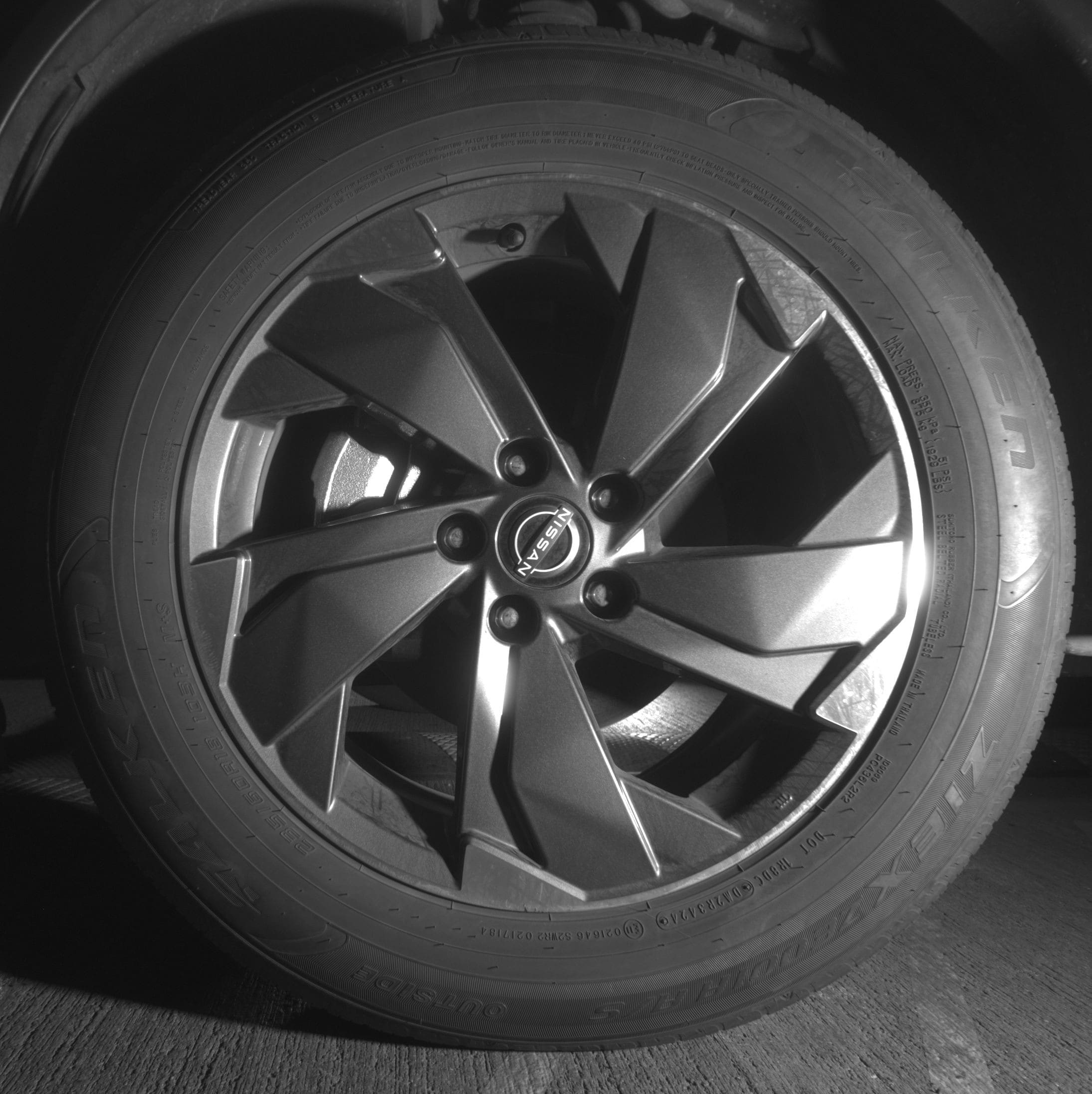 Thumbnail: 2025 Nissan Rogue - 9