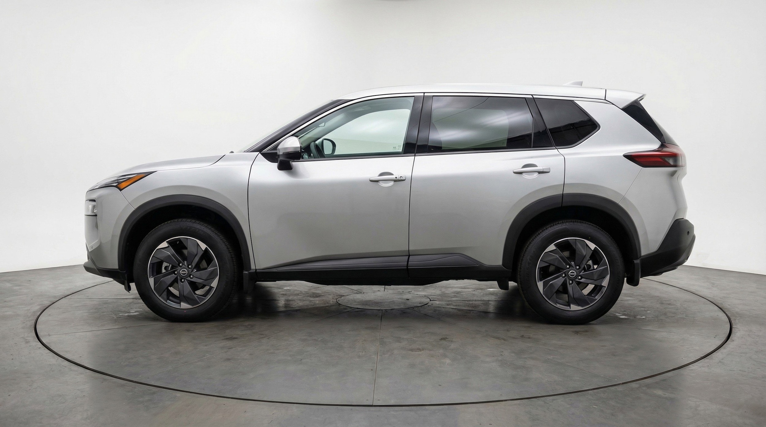 Thumbnail: 2025 Nissan Rogue - 5