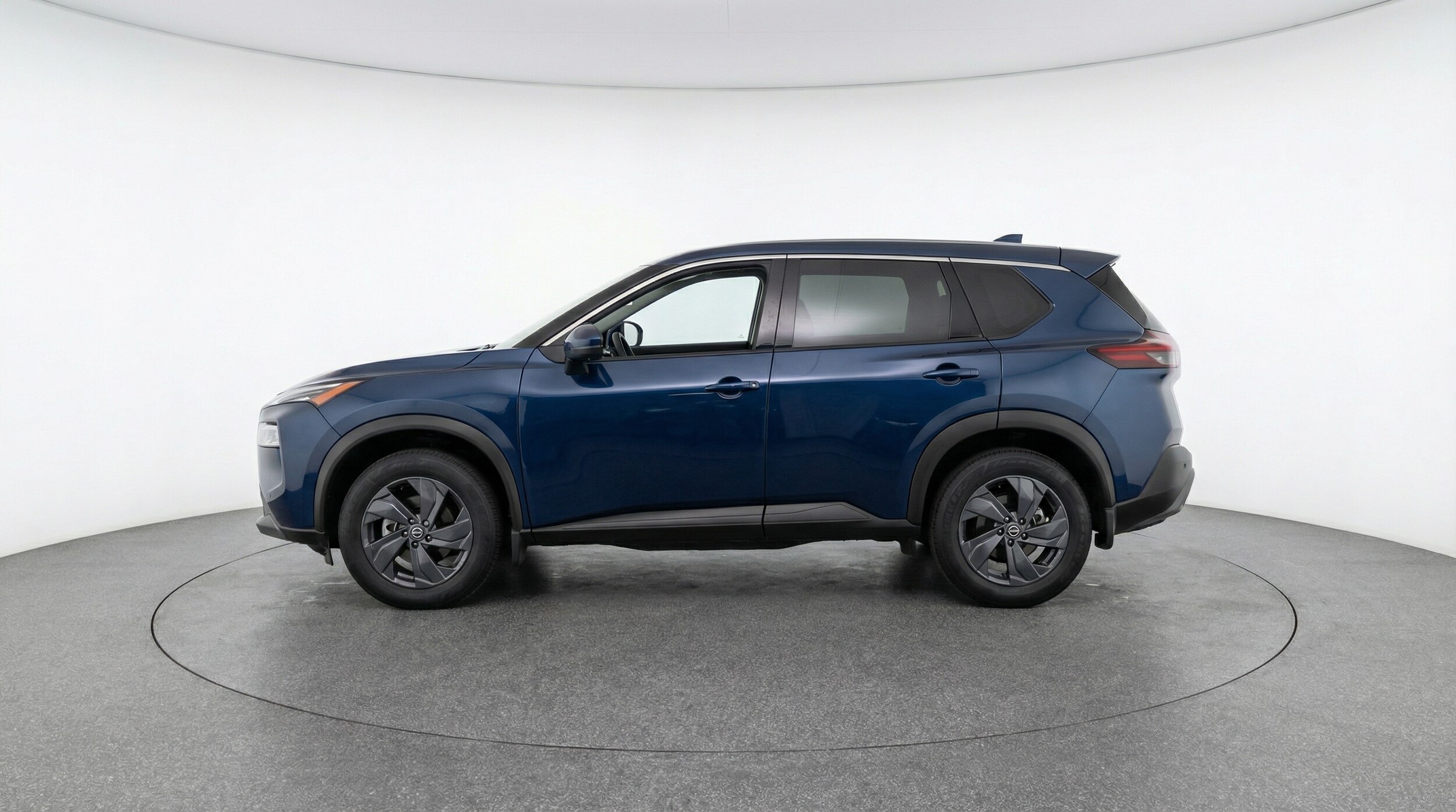 Thumbnail: 2025 Nissan Rogue - 4