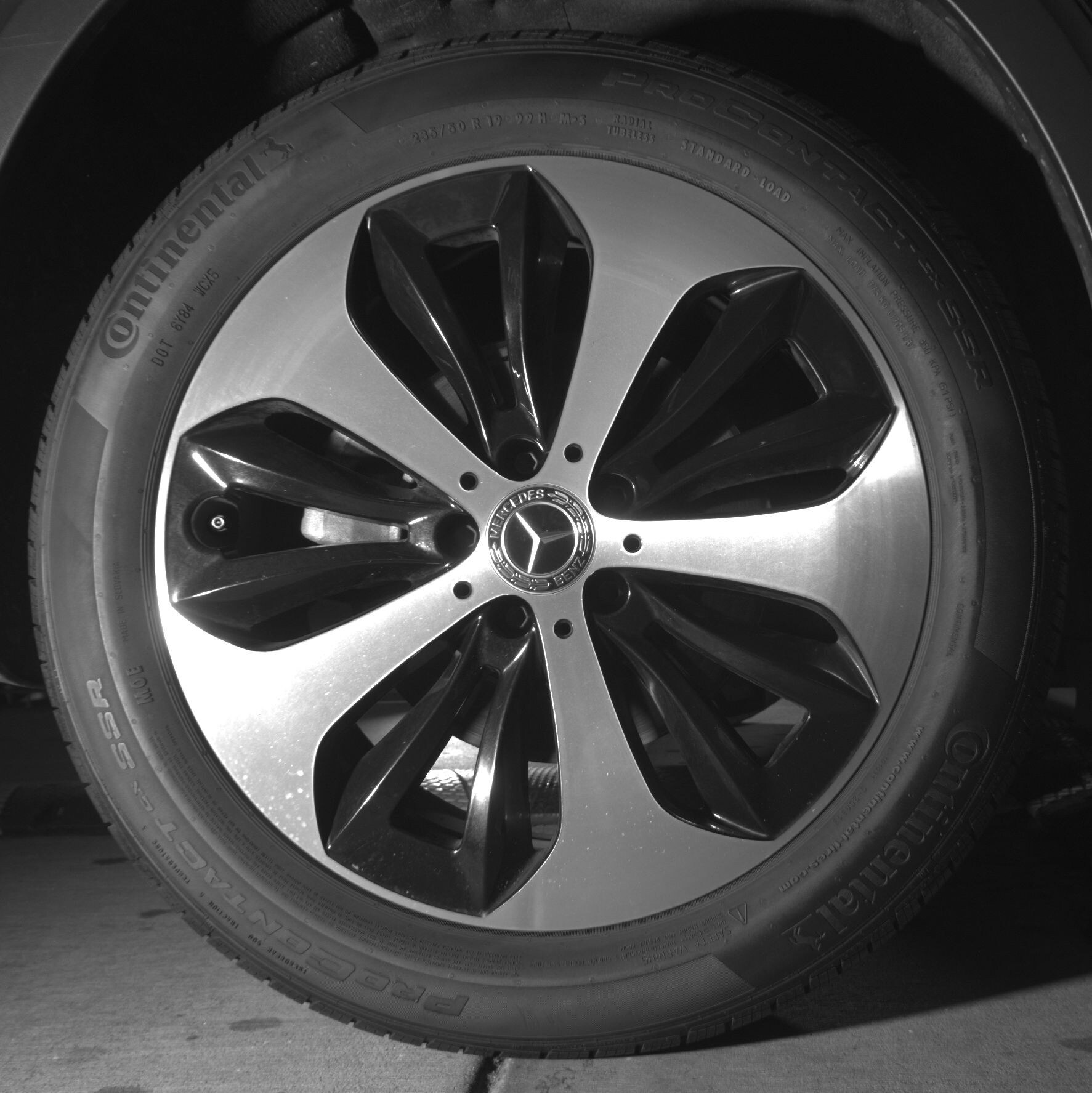 Thumbnail: 2025 Mercedes-Benz GLB - 12