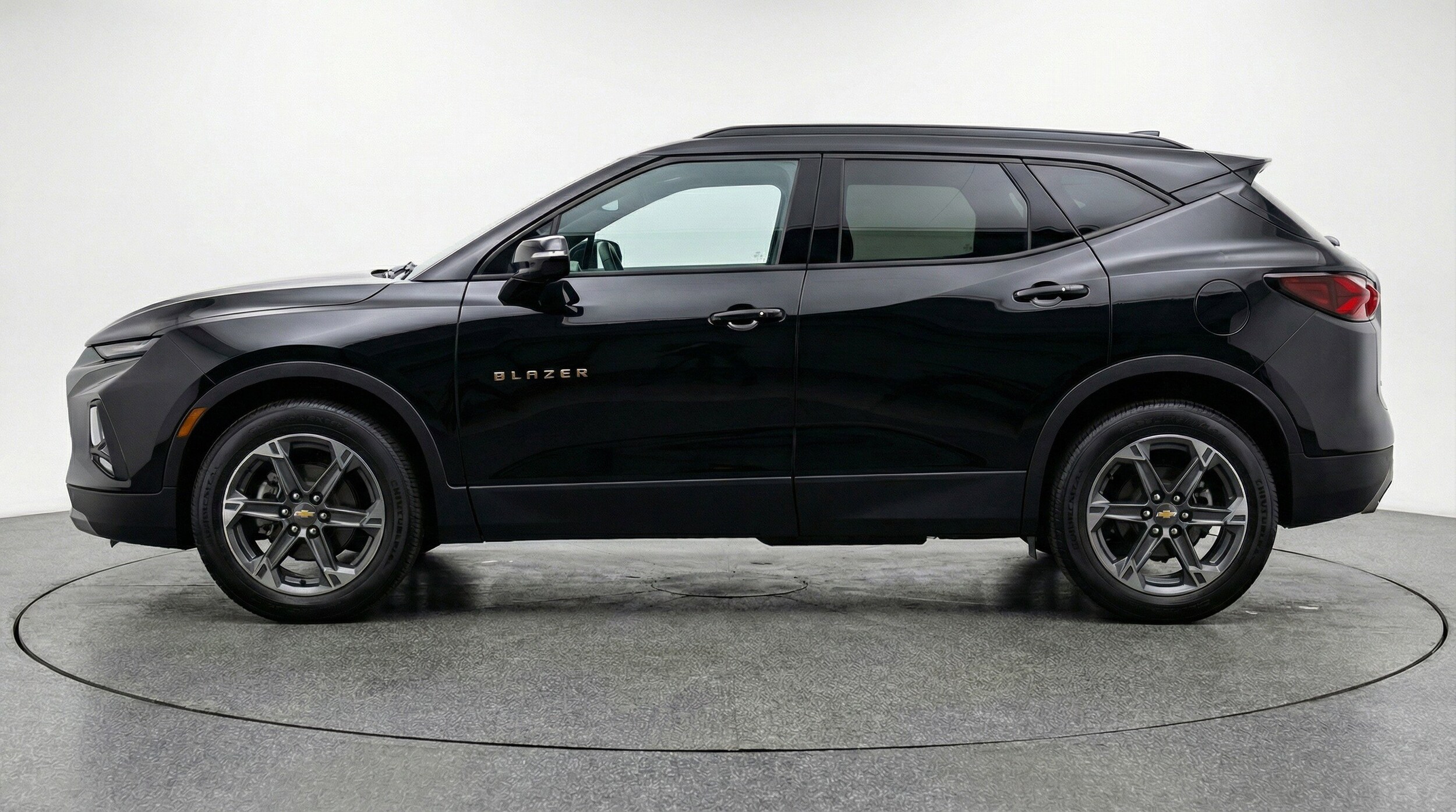 Thumbnail: 2025 Chevrolet Blazer - 5