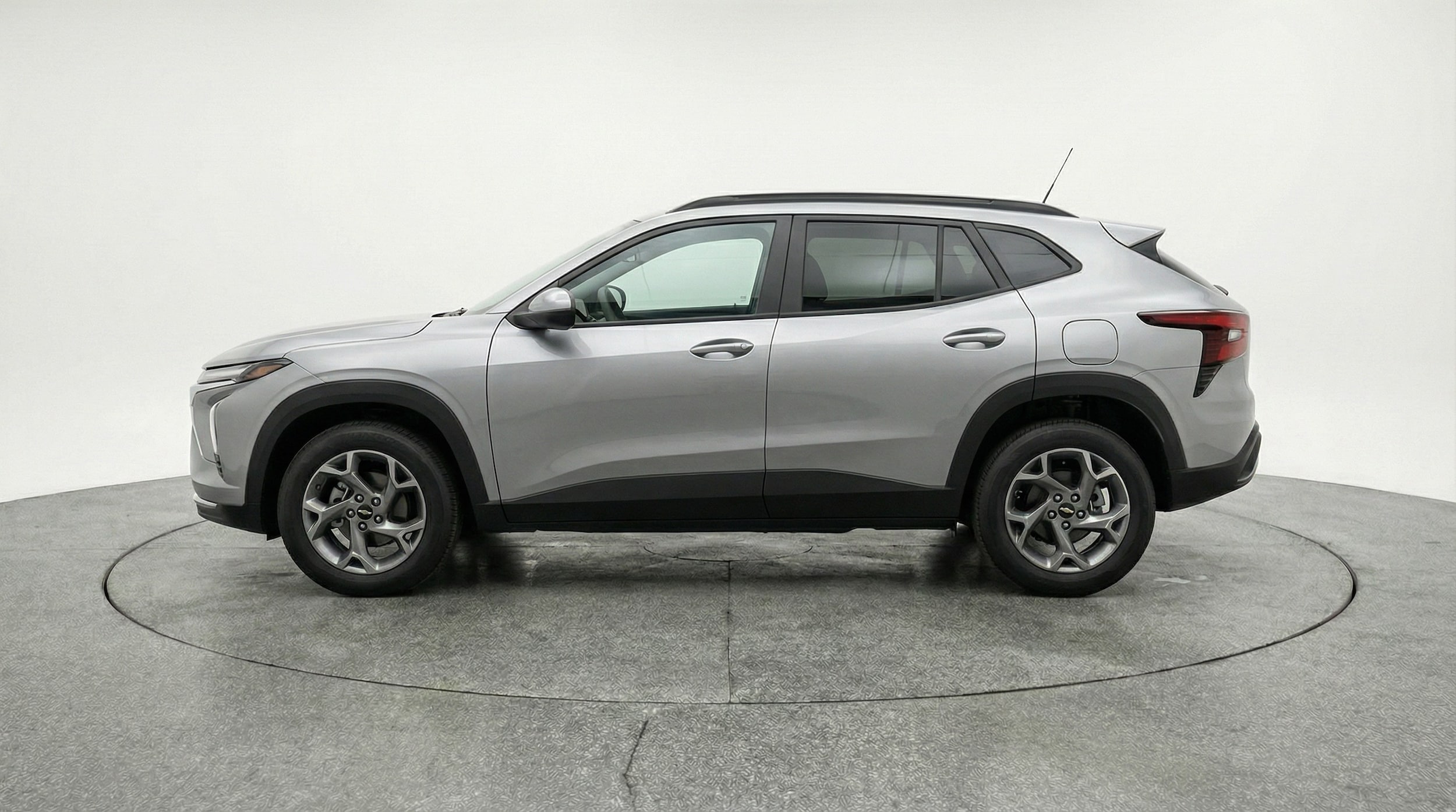 Thumbnail: 2025 Chevrolet Trax - 4