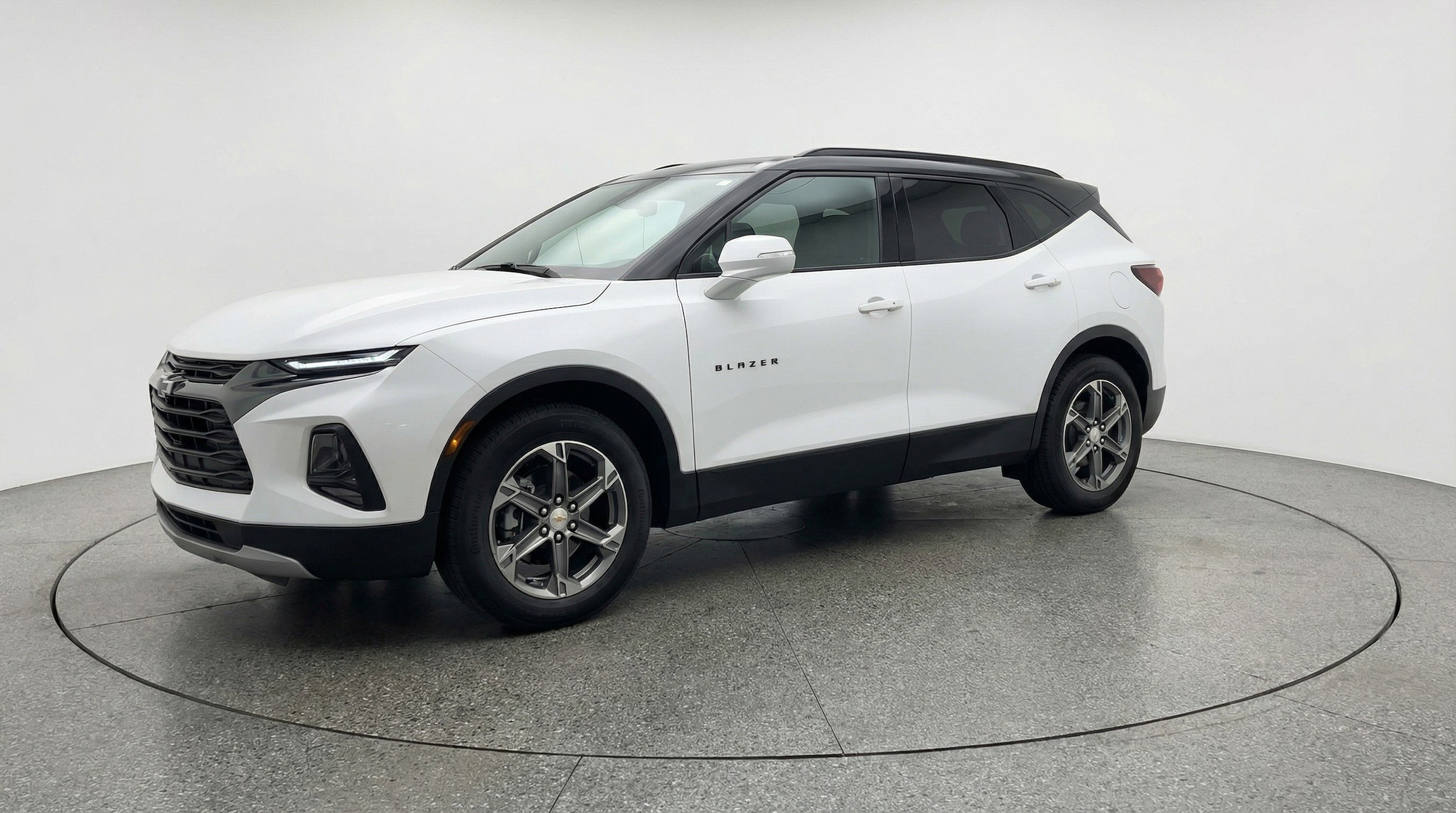 Thumbnail: 2025 Chevrolet Blazer - 3